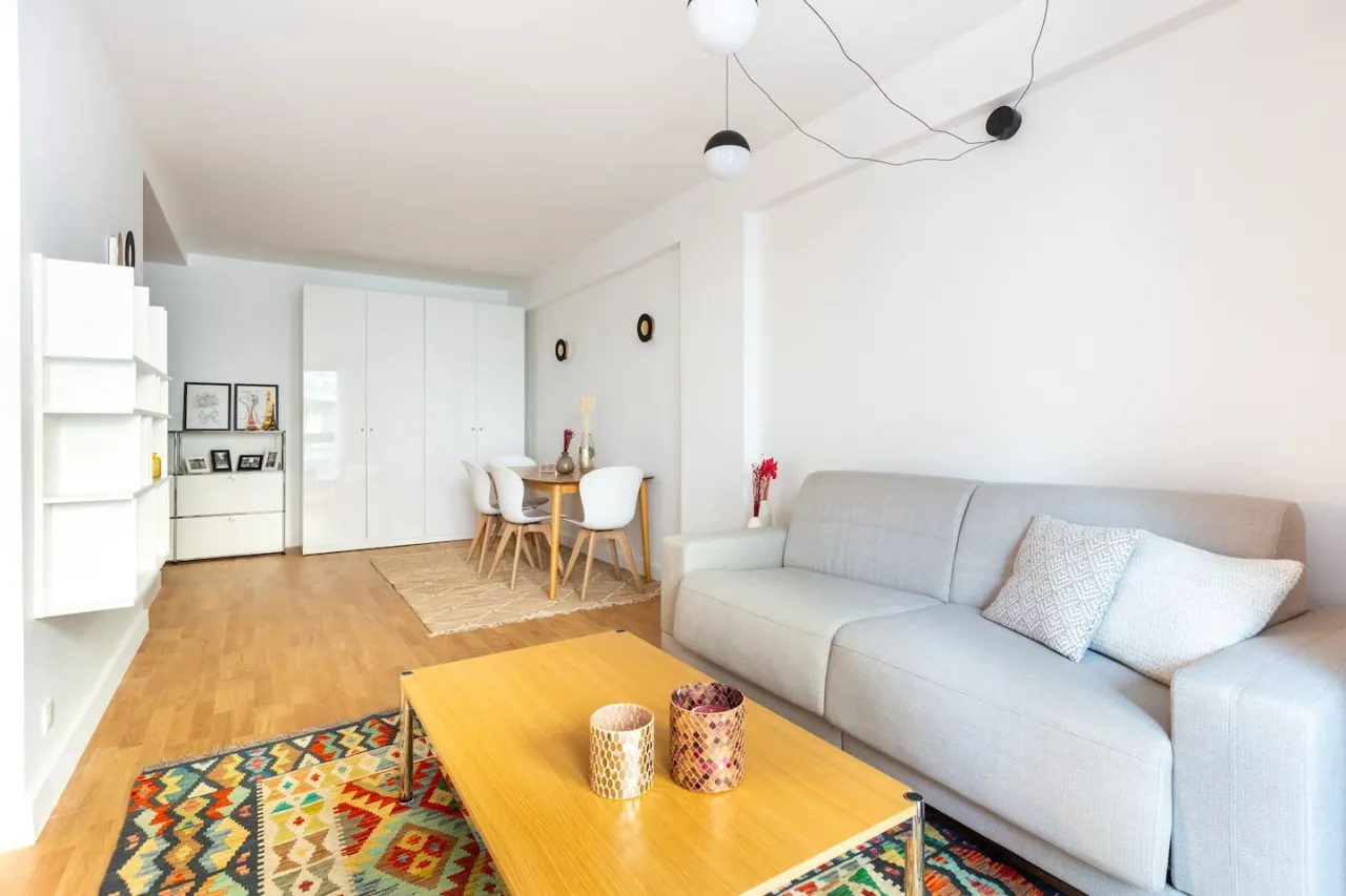 Apartment#1-bedroom#MobilityLease#Boulainvilliers#AC 1