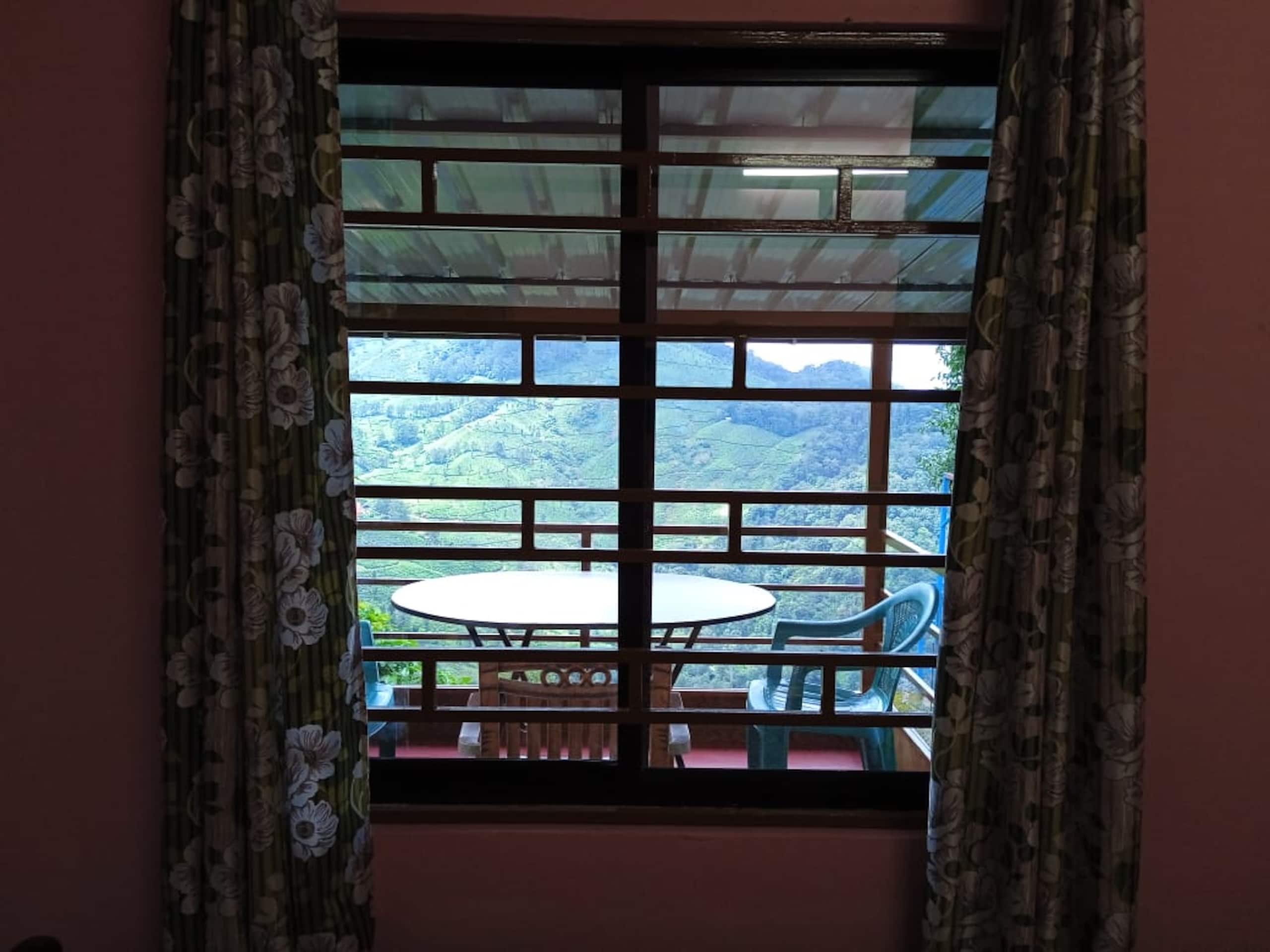 Green Paradise Room-3 1