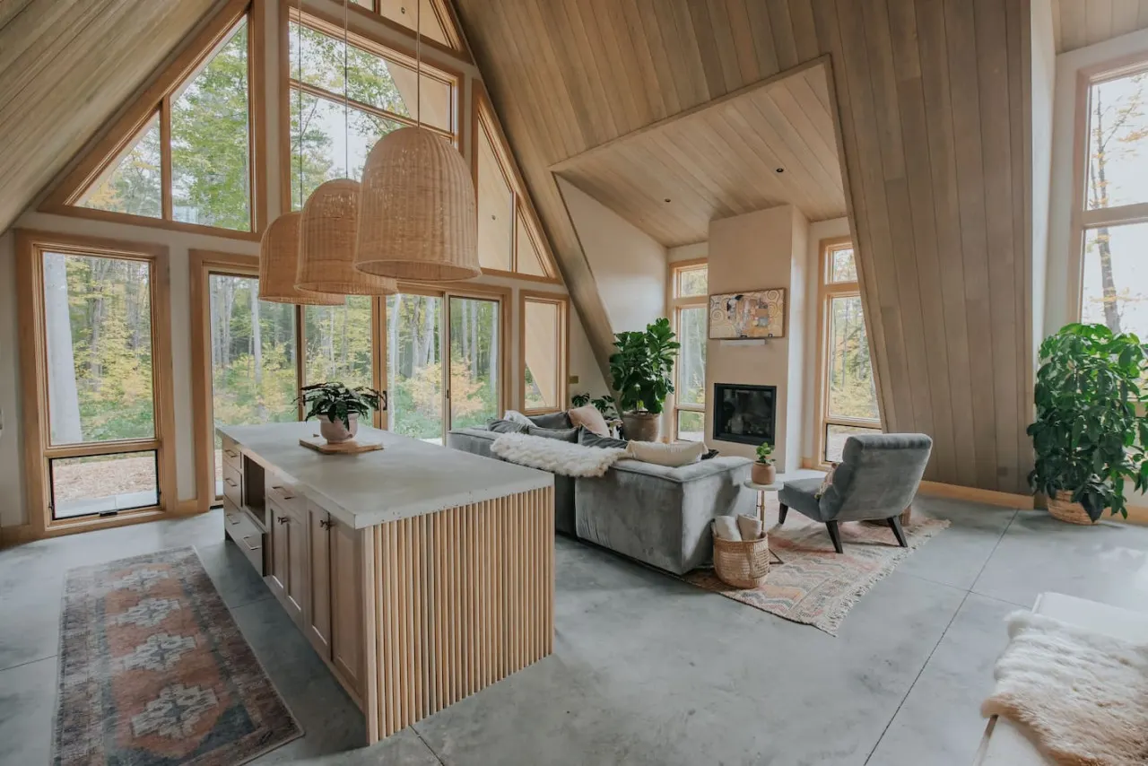 Luxury A-Frame on 6 acres w/ hot tub by Sunday River 17