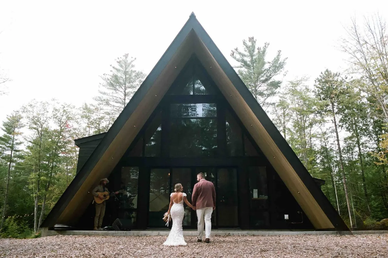 Luxury A-Frame on 6 acres w/ hot tub by Sunday River 19