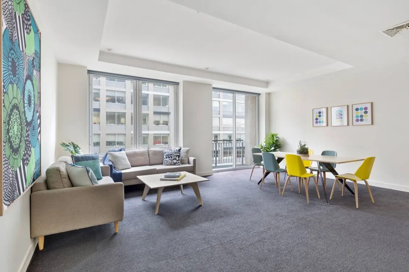 Iris: 2 Bed, 1 Bath Apartment in CBD 9
