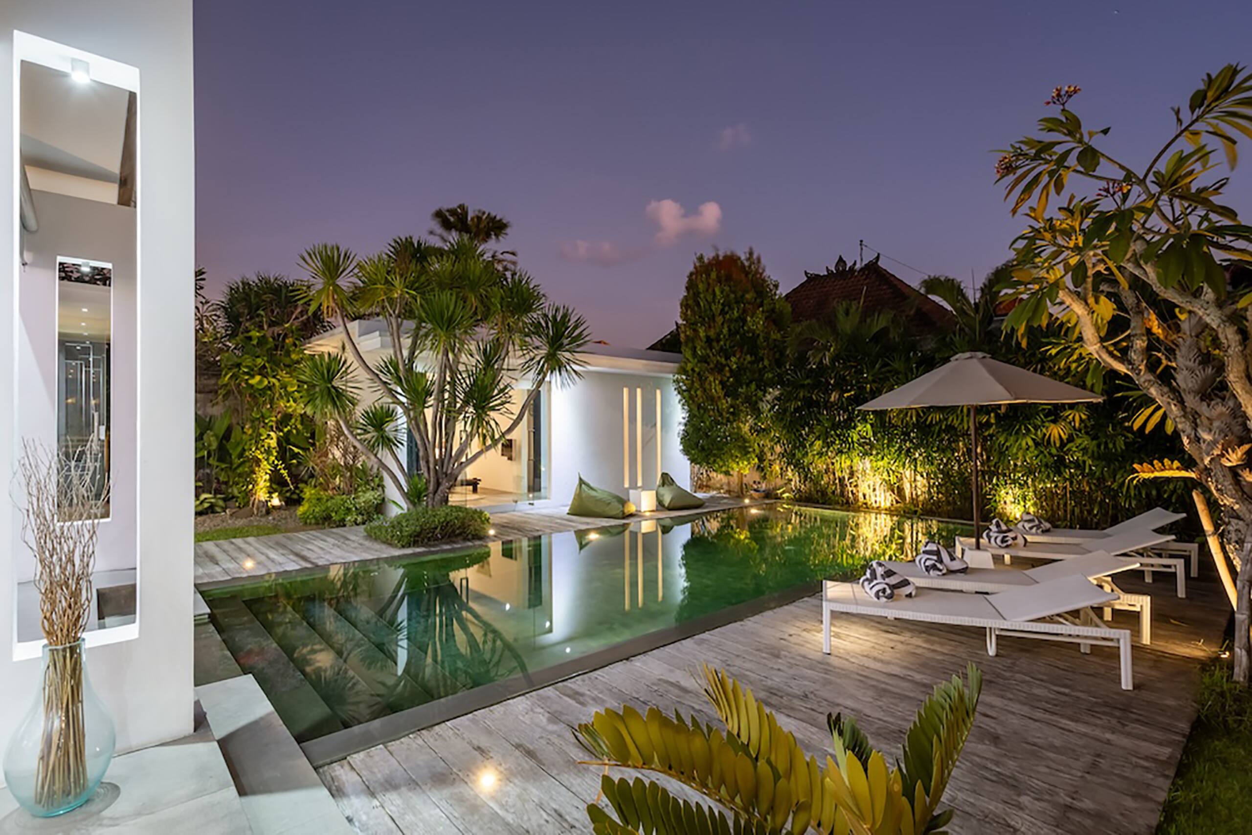 New 2-Villa Complex-10min walk Seminyak Oberoi — photo 2