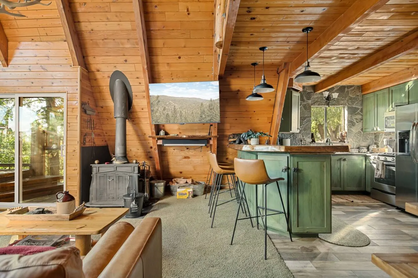 NEW A-Frame 4BR Hot Tub, Mtn Views, Game Loft 11