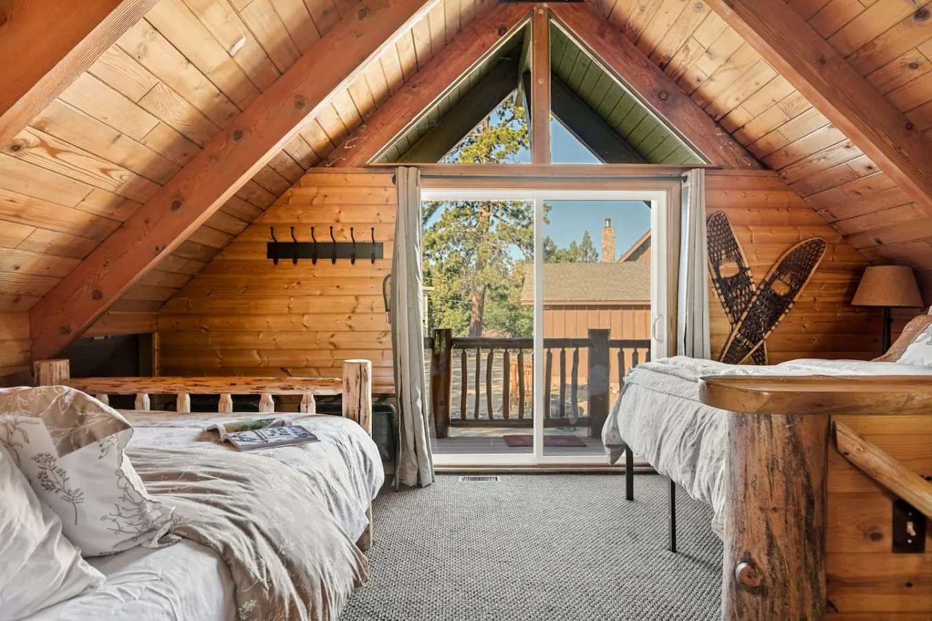NEW A-Frame 4BR Hot Tub, Mtn Views, Game Loft 20
