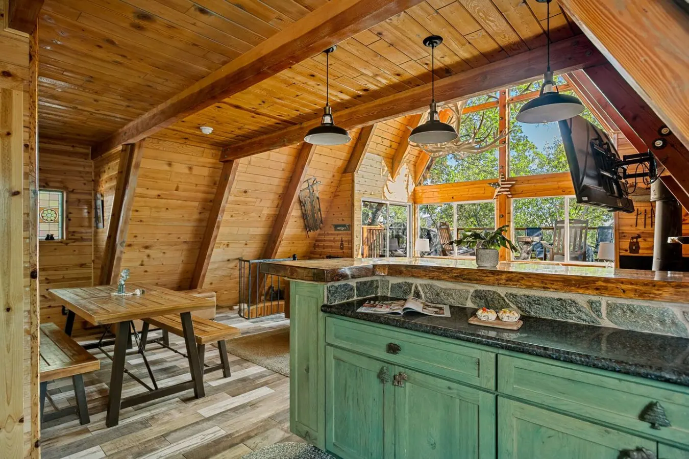 NEW A-Frame 4BR Hot Tub, Mtn Views, Game Loft 6