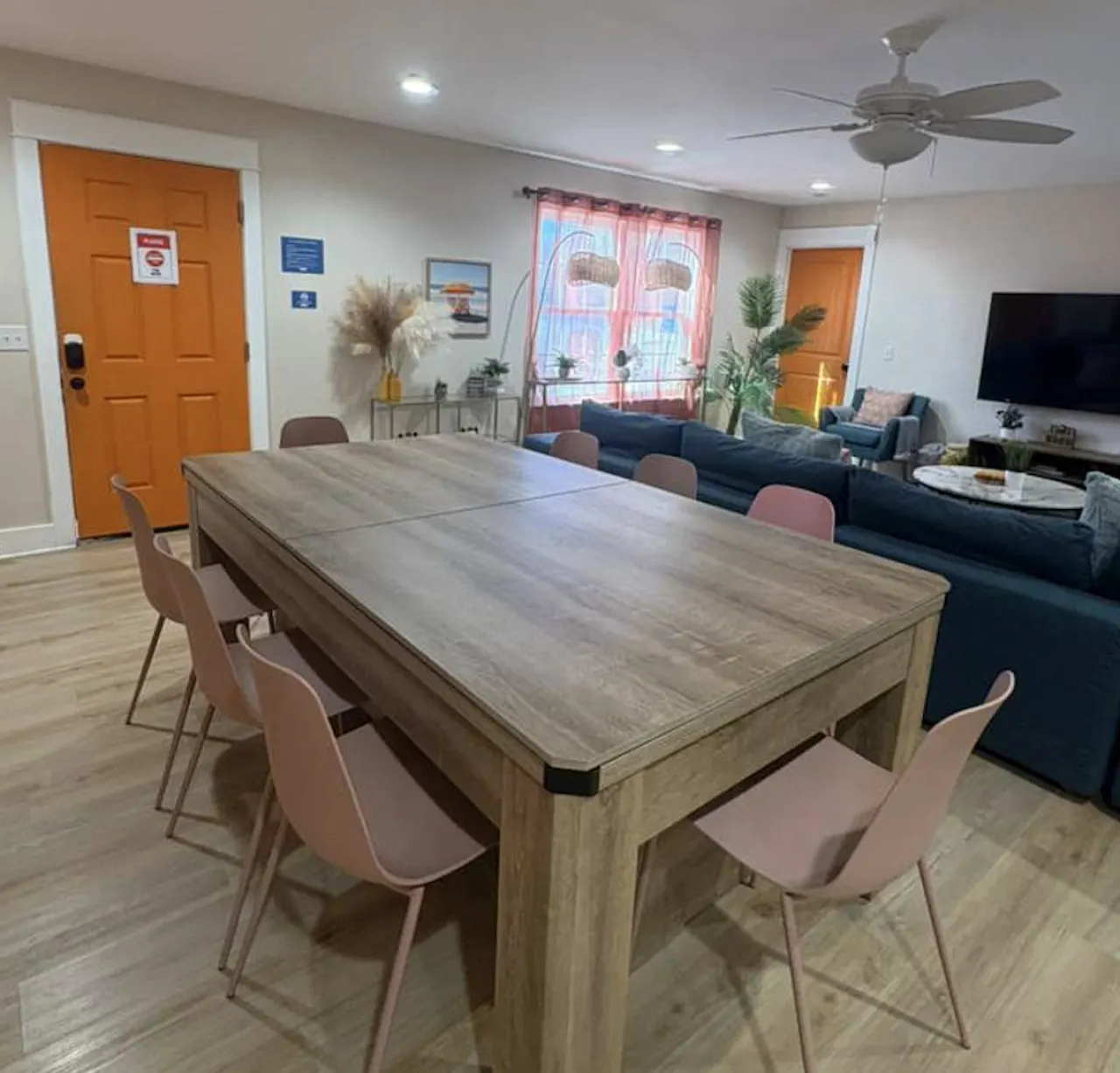 1Min walk to Beach 9Bedrm, GameRm, Htd pool, sleeps20, Pet+ 17