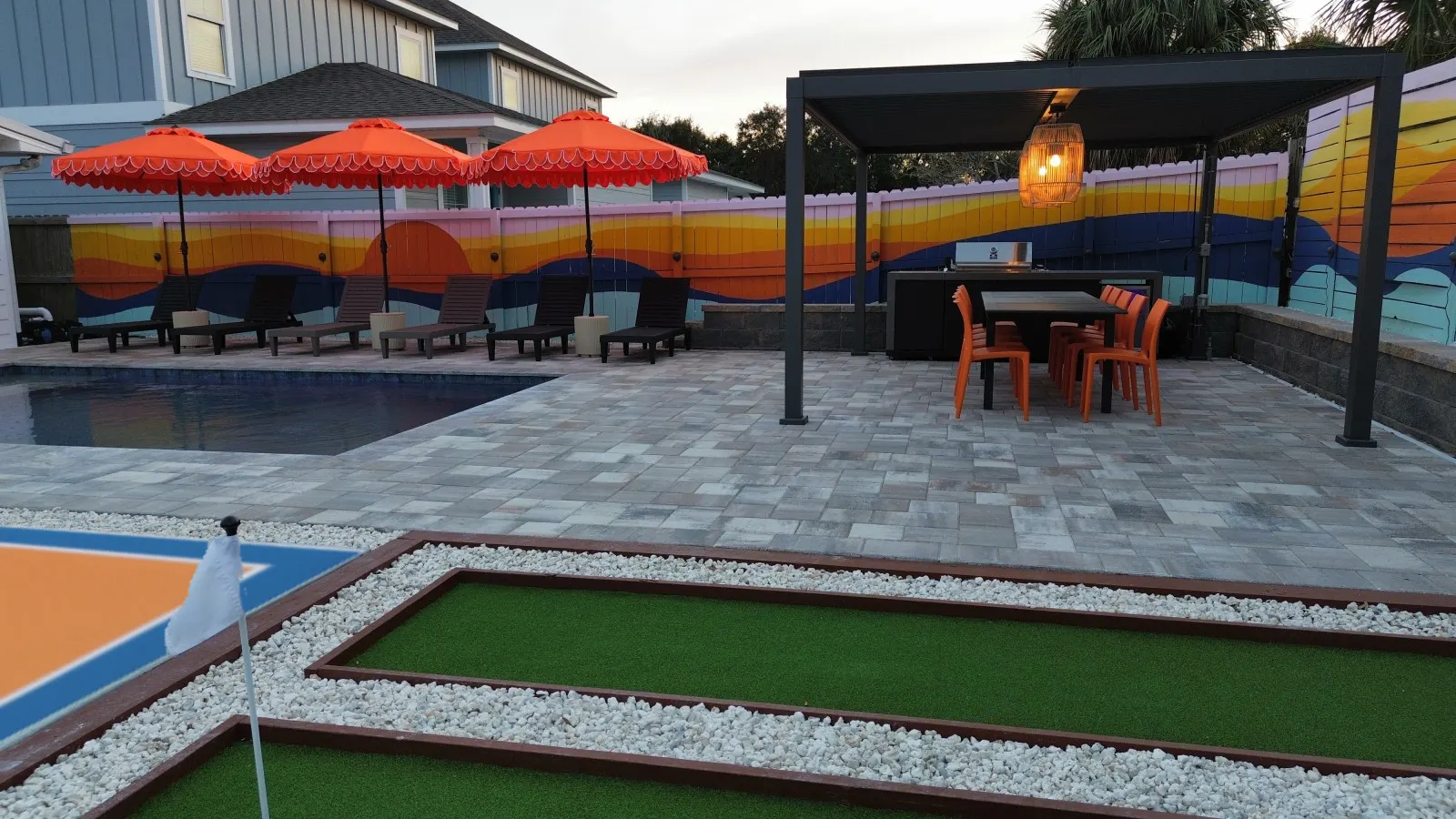 1Min walk to Beach| 9Bedrm, GameRm, Htd pool, sleeps20, Pet+ — photo 3