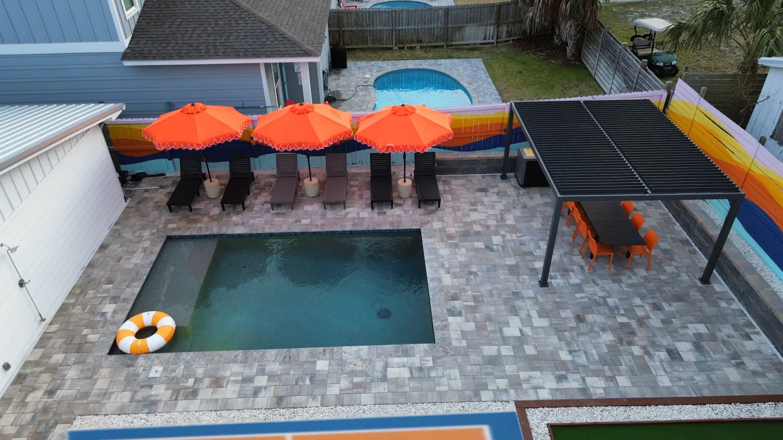 1Min walk to Beach 9Bedrm, GameRm, Htd pool, sleeps20, Pet+ 6