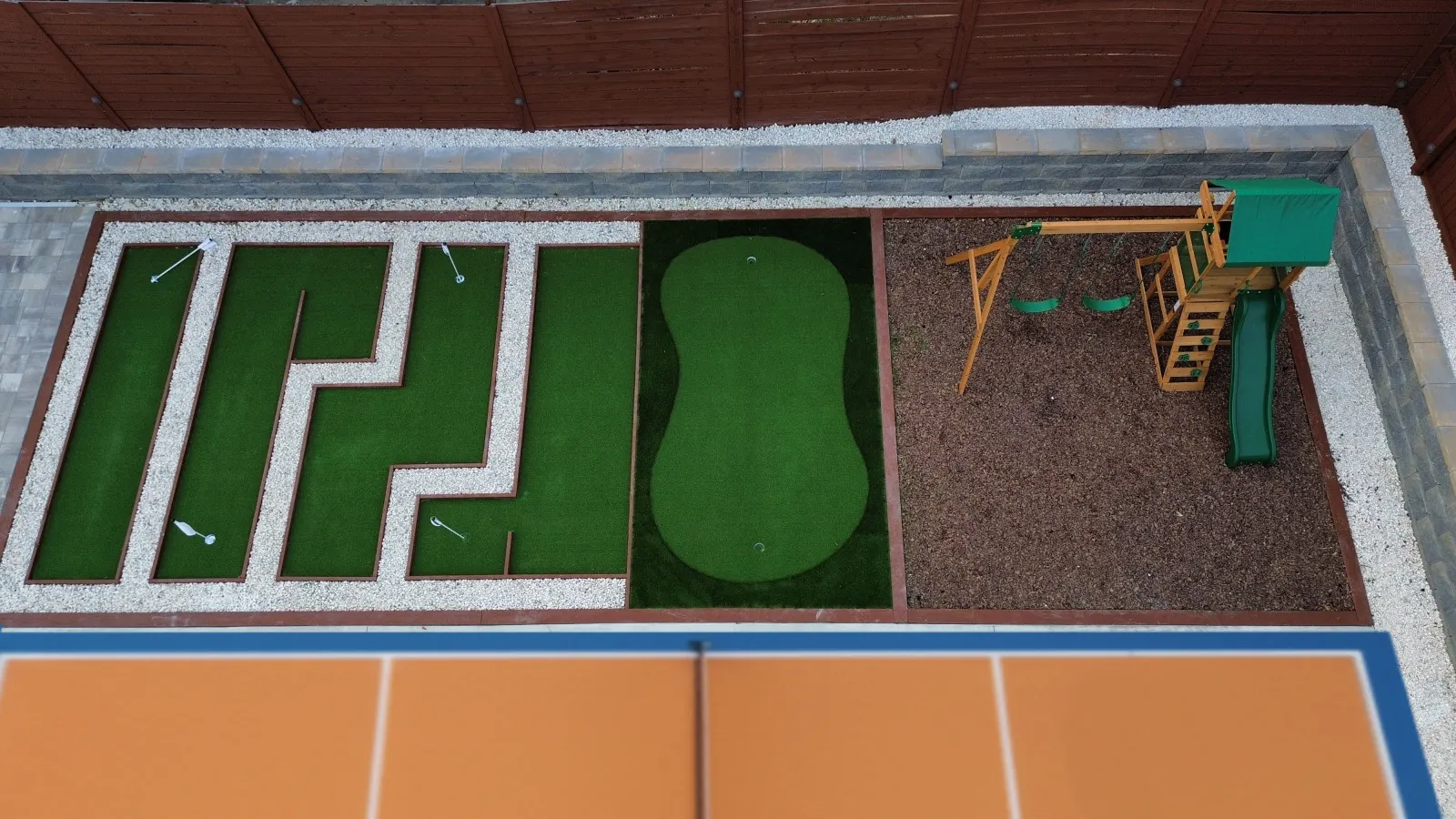 1Min walk to Beach 9Bedrm, GameRm, Htd pool, sleeps20, Pet+ 8