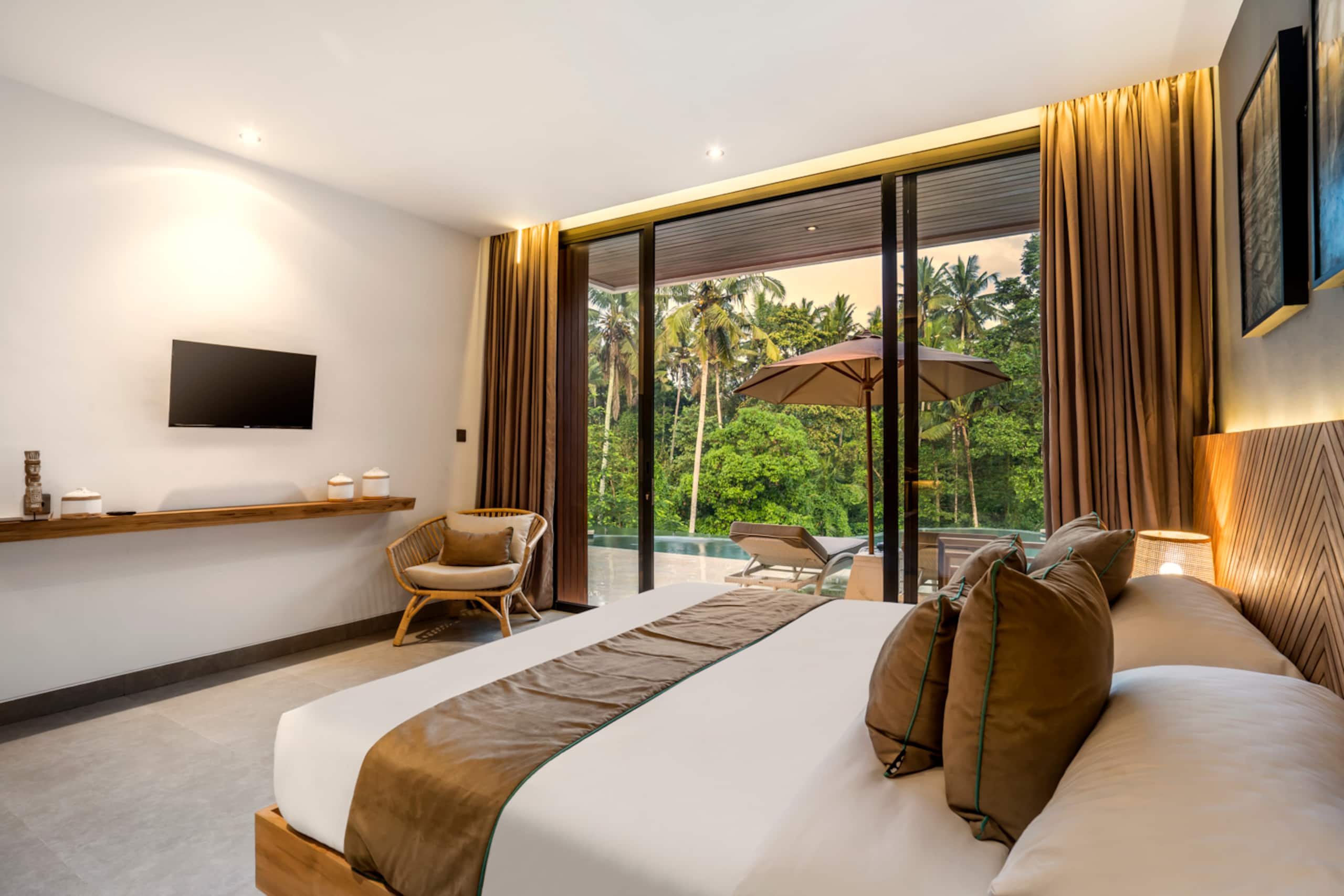 Belihara Cozy 4BR Pool Villa Surrounds by Nature 25