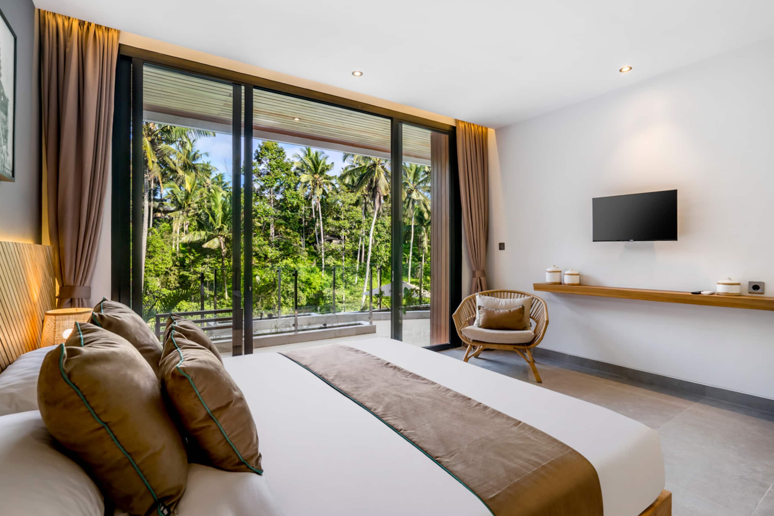 Belihara Cozy 4BR Pool Villa Surrounds by Nature 20