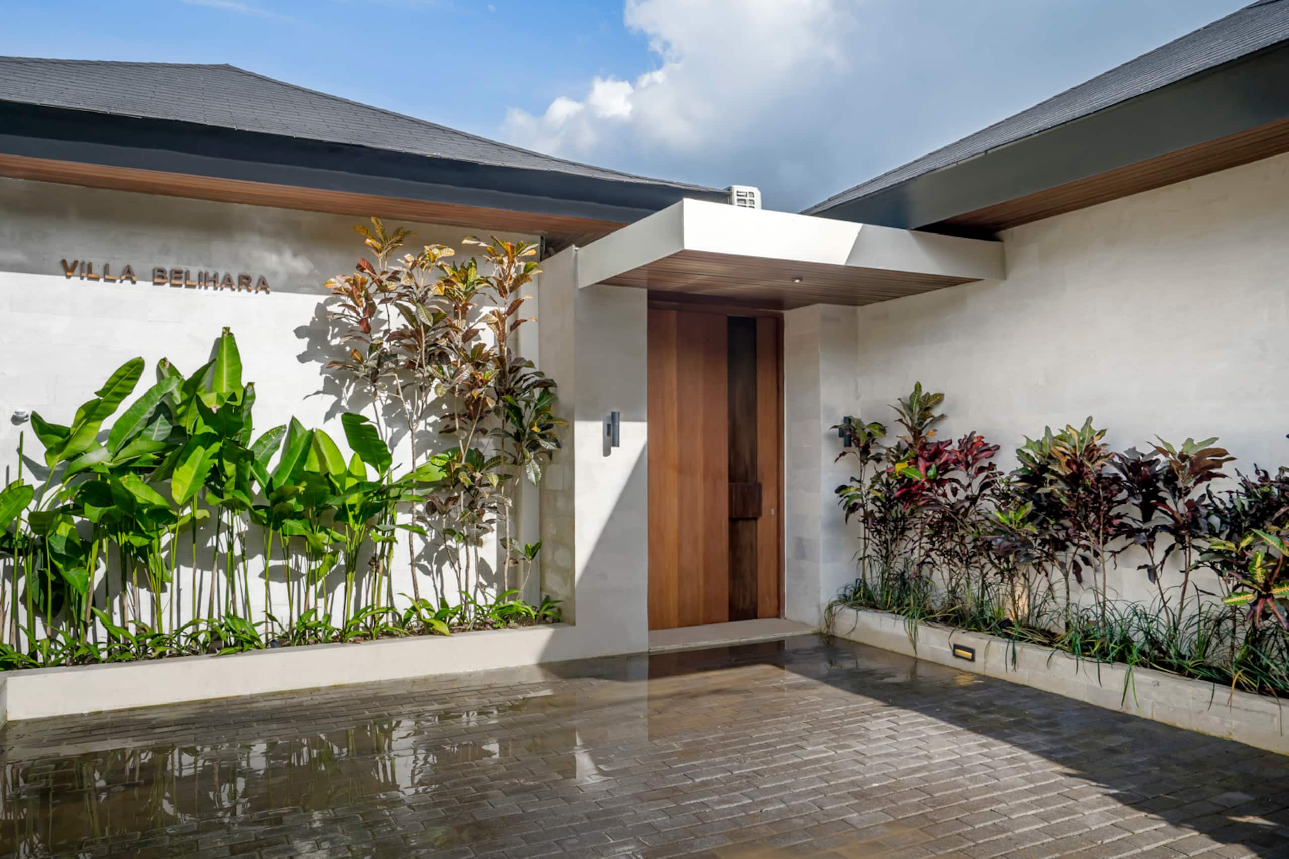 Belihara Cozy 4BR Pool Villa Surrounds by Nature 6