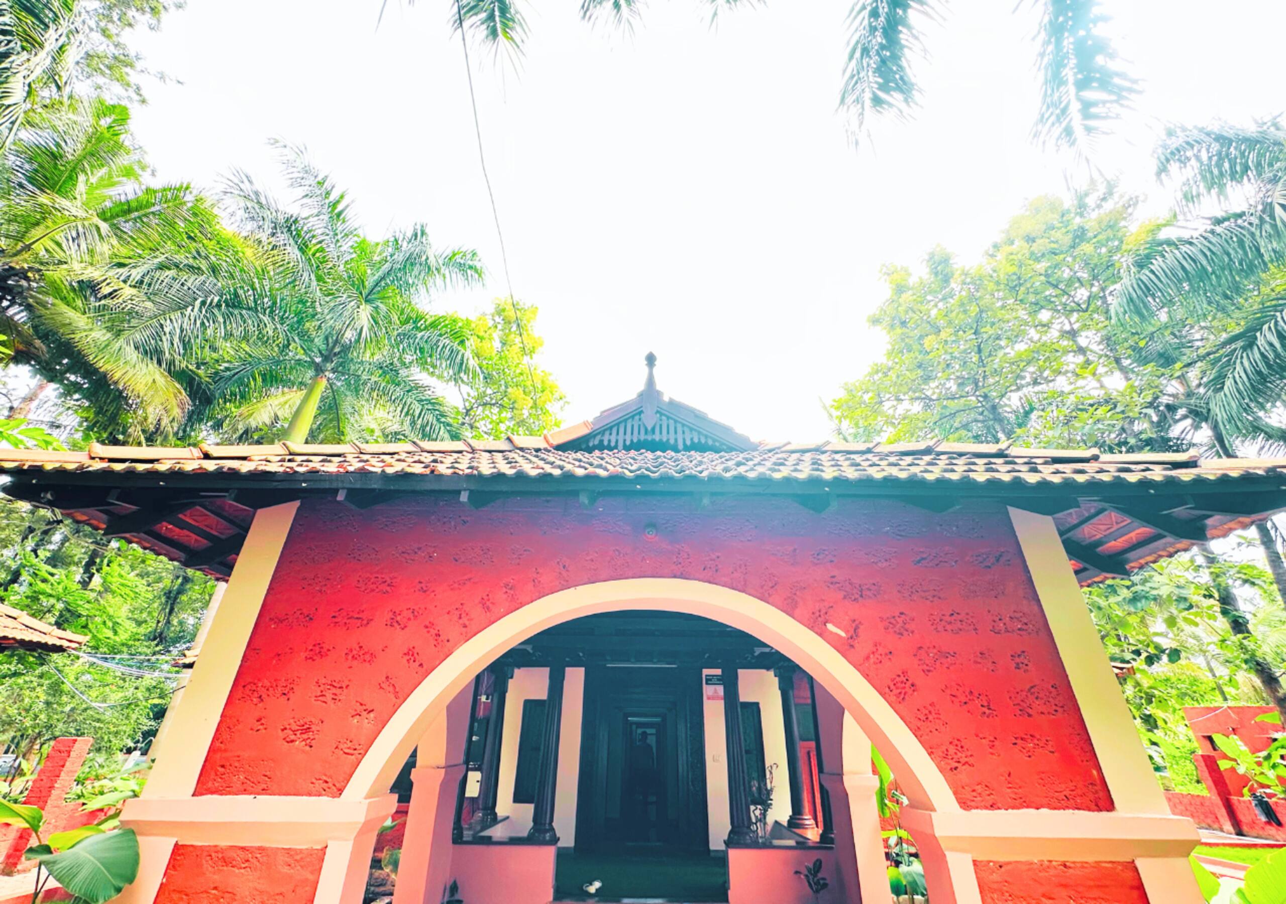Ambara Kovilakam by Travent Mug 14