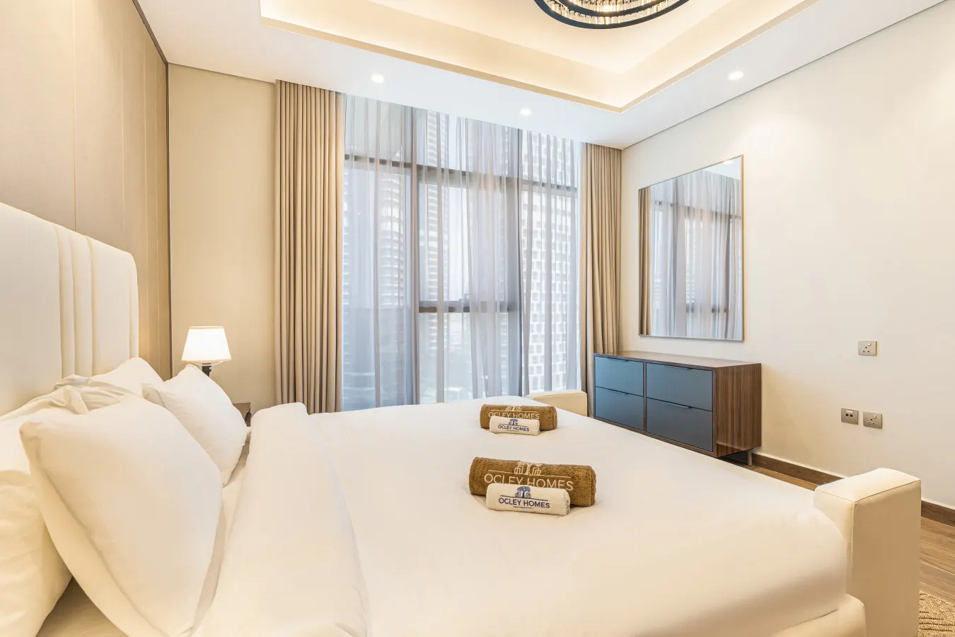 Premium Central Home w/ Burj Khalifa View 16