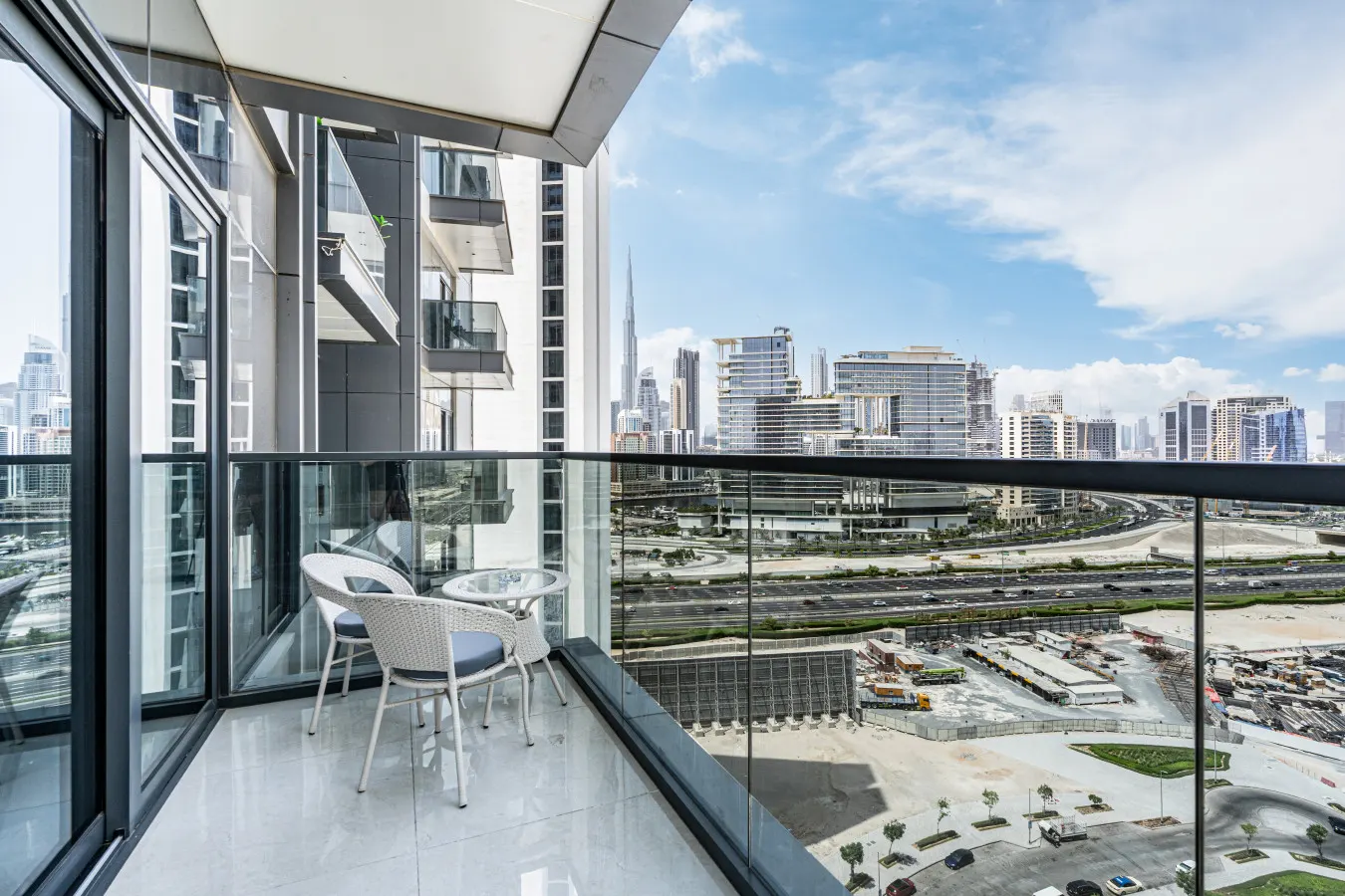 Premium Central Home w/ Burj Khalifa View — photo 3