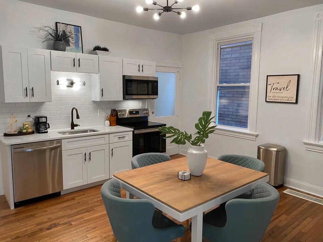 Explore Downtown from Adorable Mount Adams 5