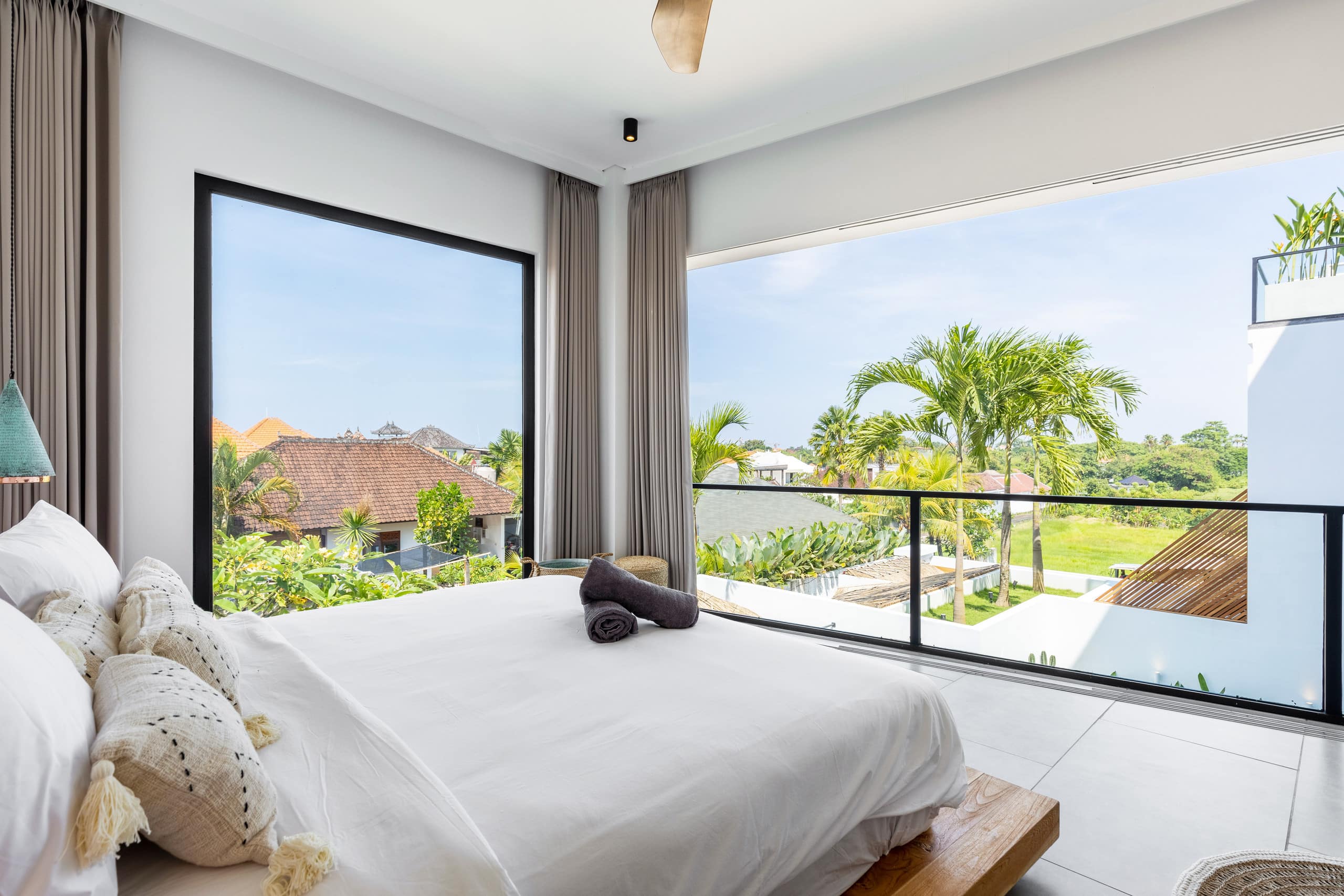 Designer 3BR Pool Villa 30