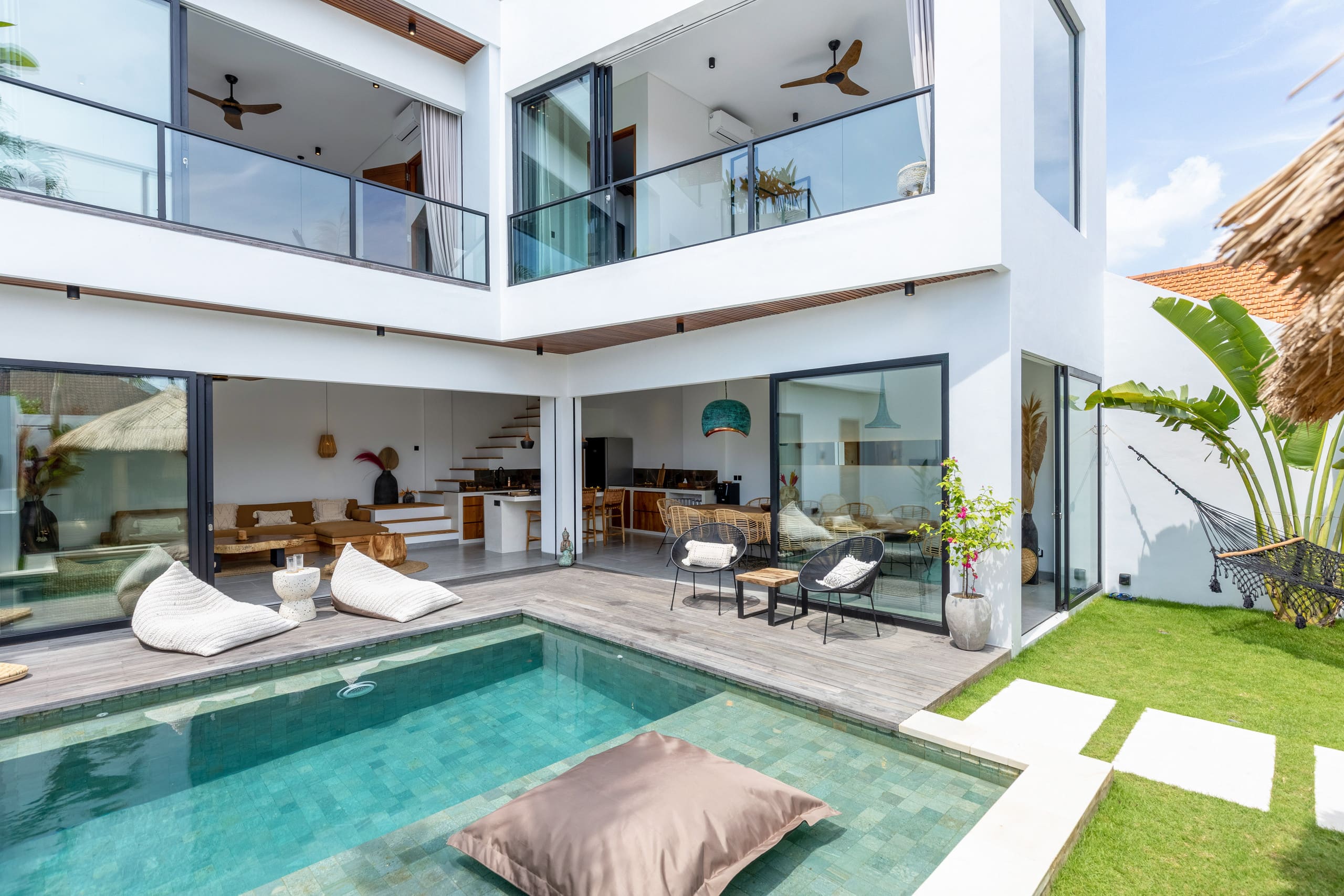 Designer 3BR Pool Villa 7