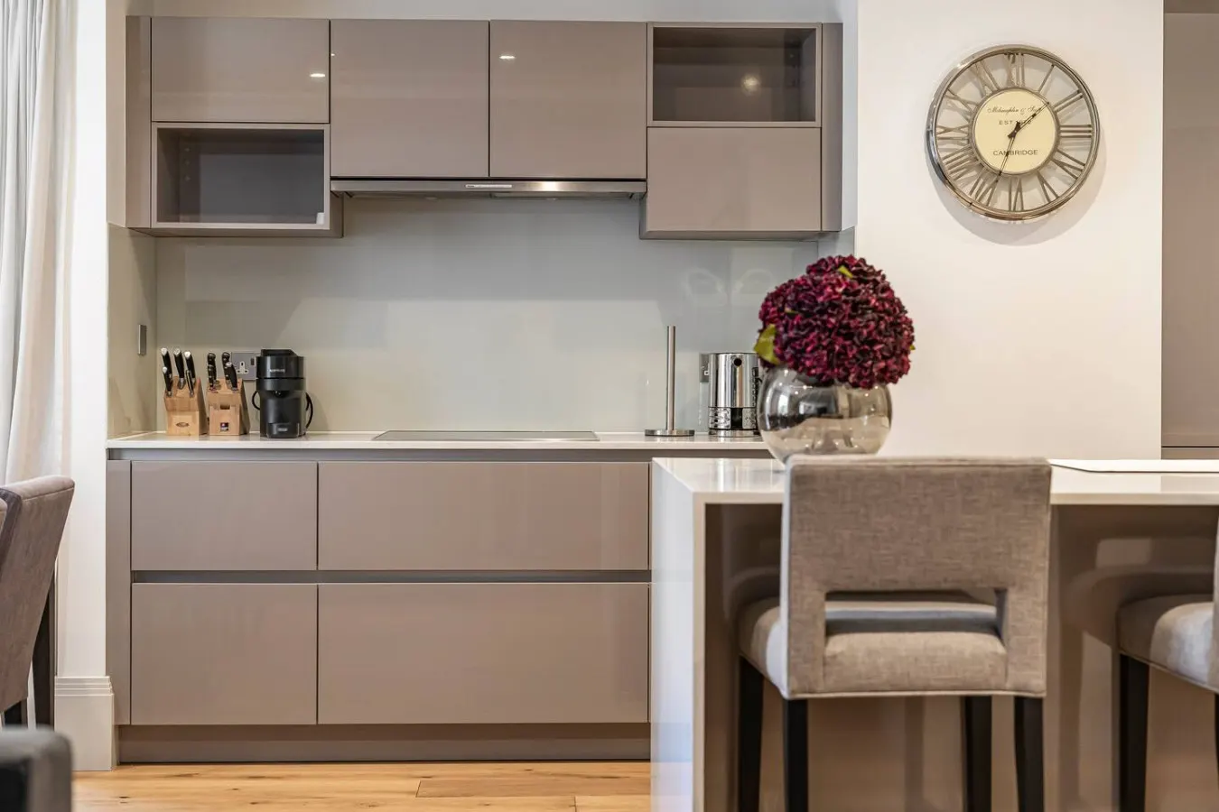 Mayfair Park Lane Huge Balcony Overlooking Hyde Park Concierge AC Elevator Access 12