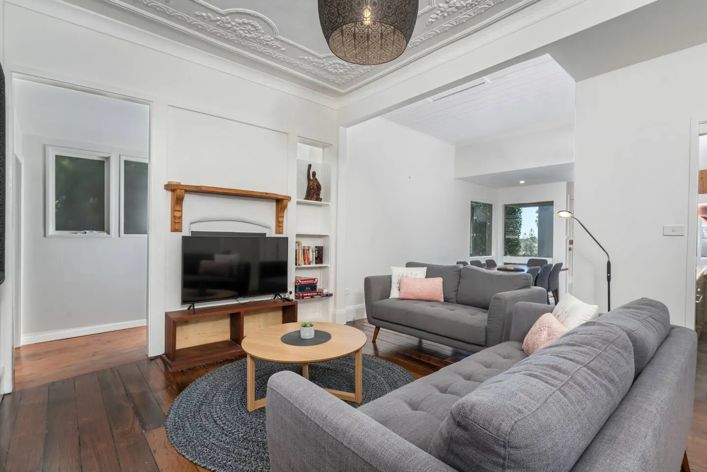 Stevenson Beach Cottage - Walk to Beach & CBD 7
