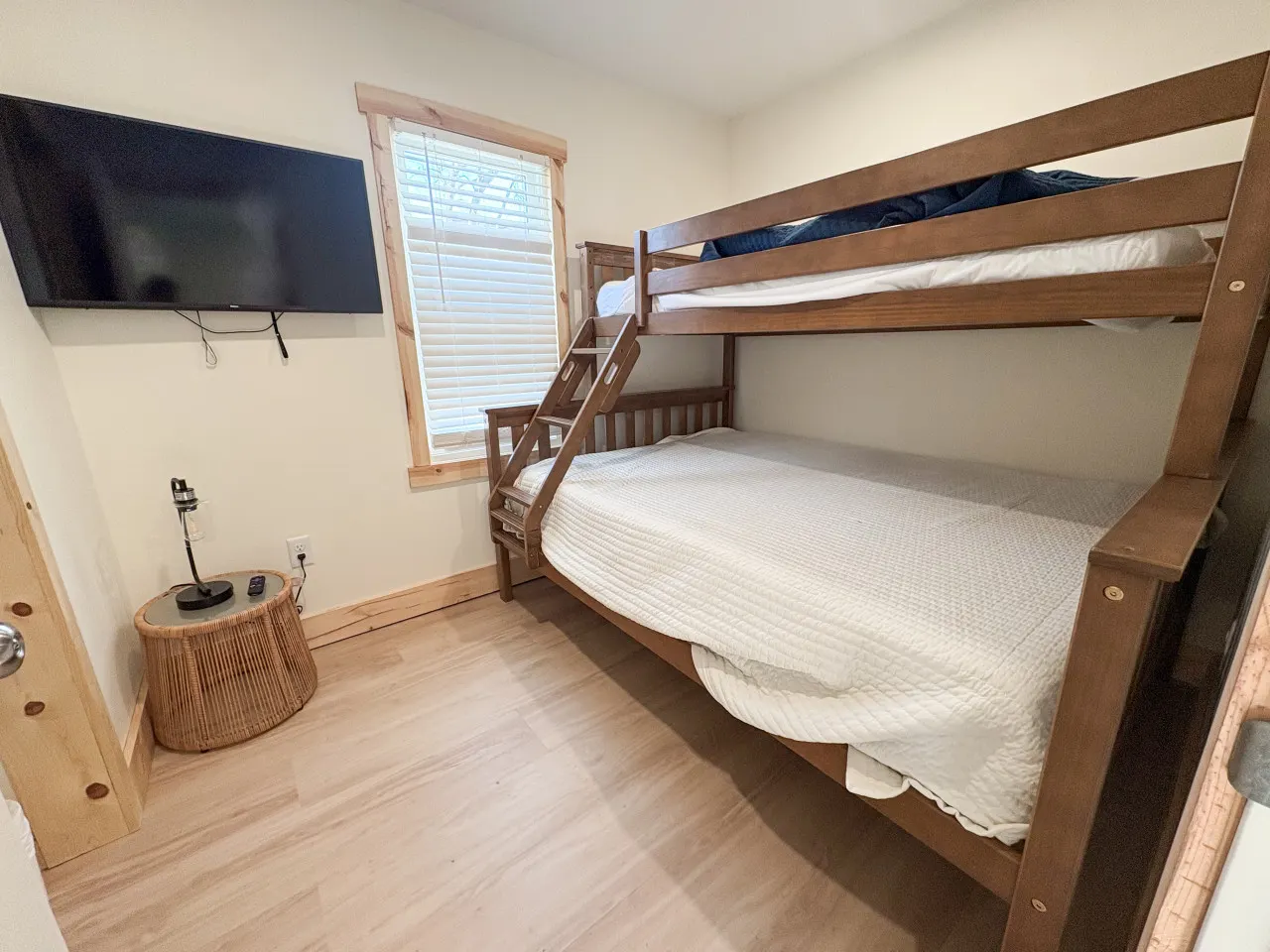 Conesus Cottages - Lakefront Multi Cottage Rental Houses #1-4 15