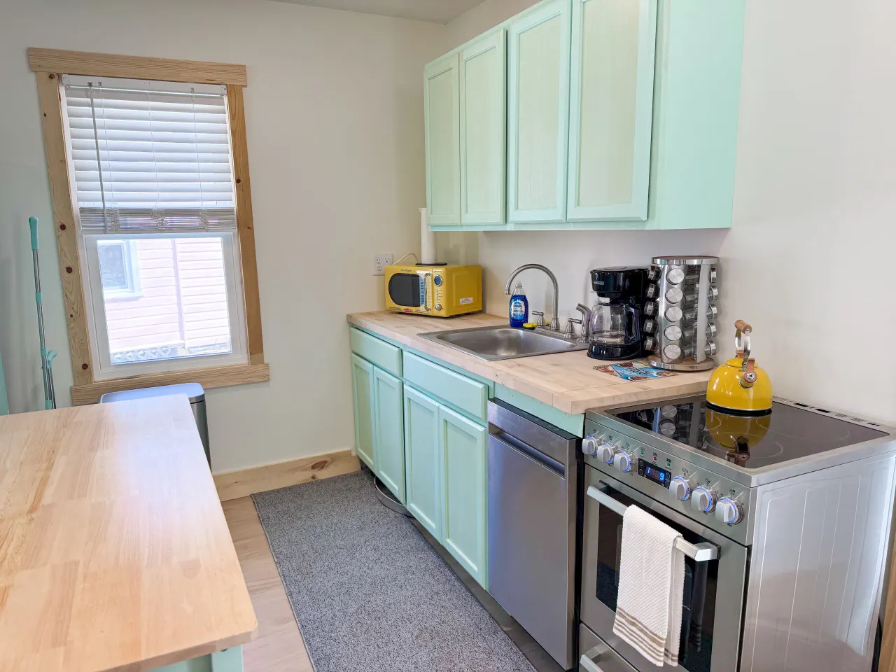 Conesus Cottages - Lakefront Multi Cottage Rental Houses #1-4 16
