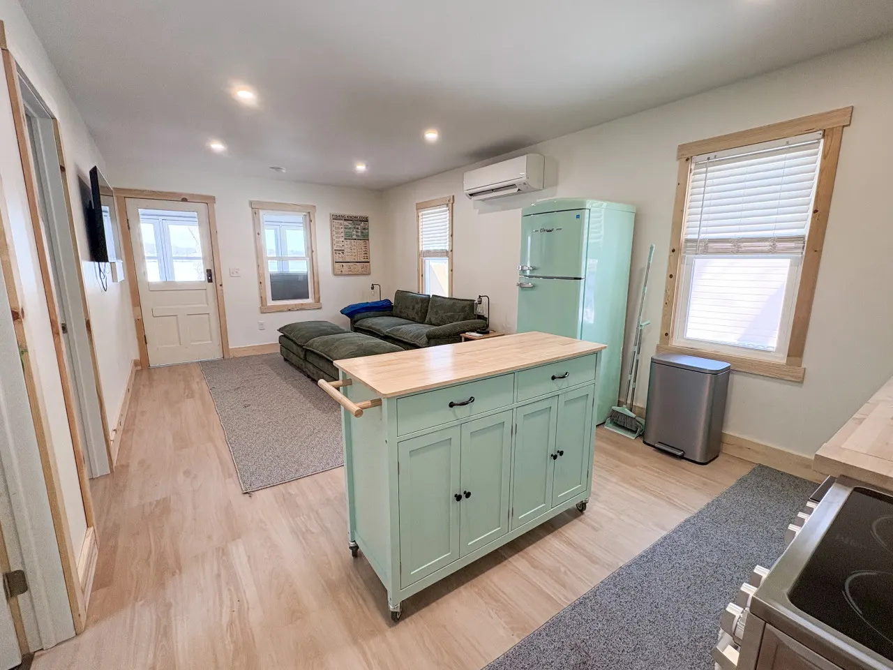 Conesus Cottages - Lakefront Multi Cottage Rental Houses #1-4 17