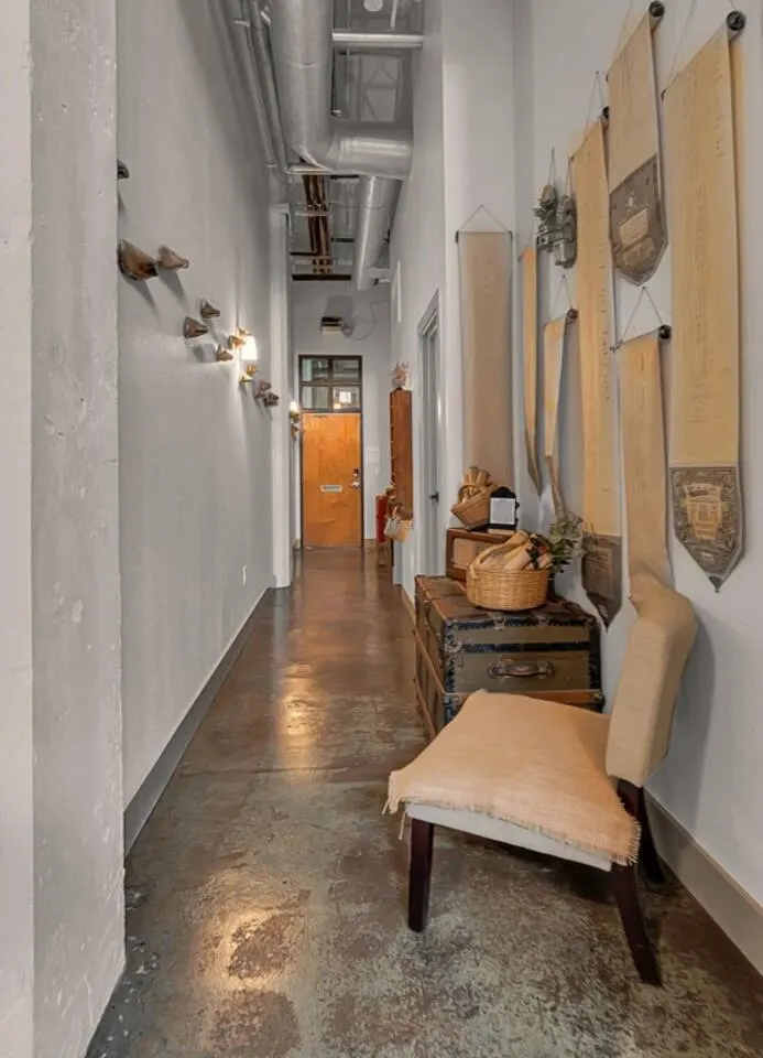 Downtown Luxury Loft- Steps to Silos/Baylor/McLane 16