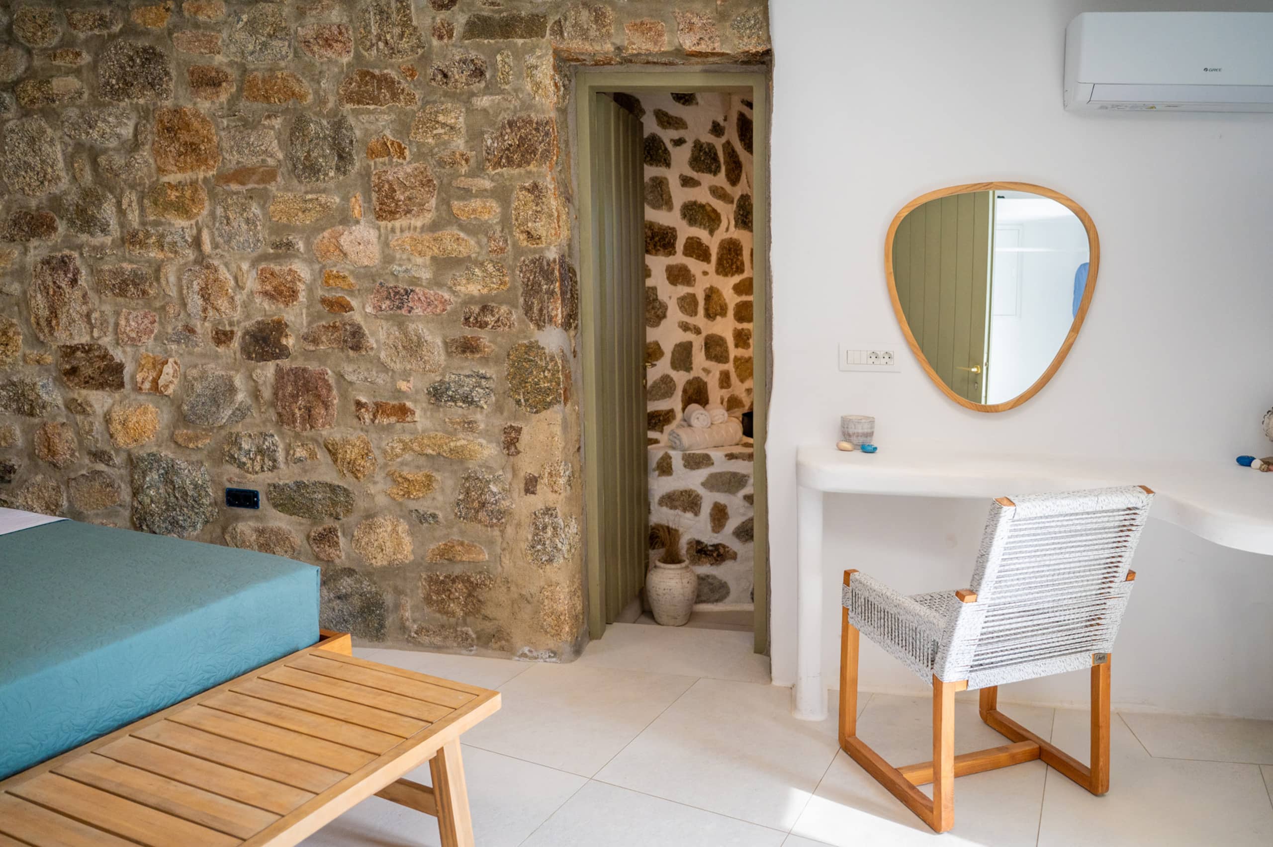 Citadel Natural Stone Villa 28