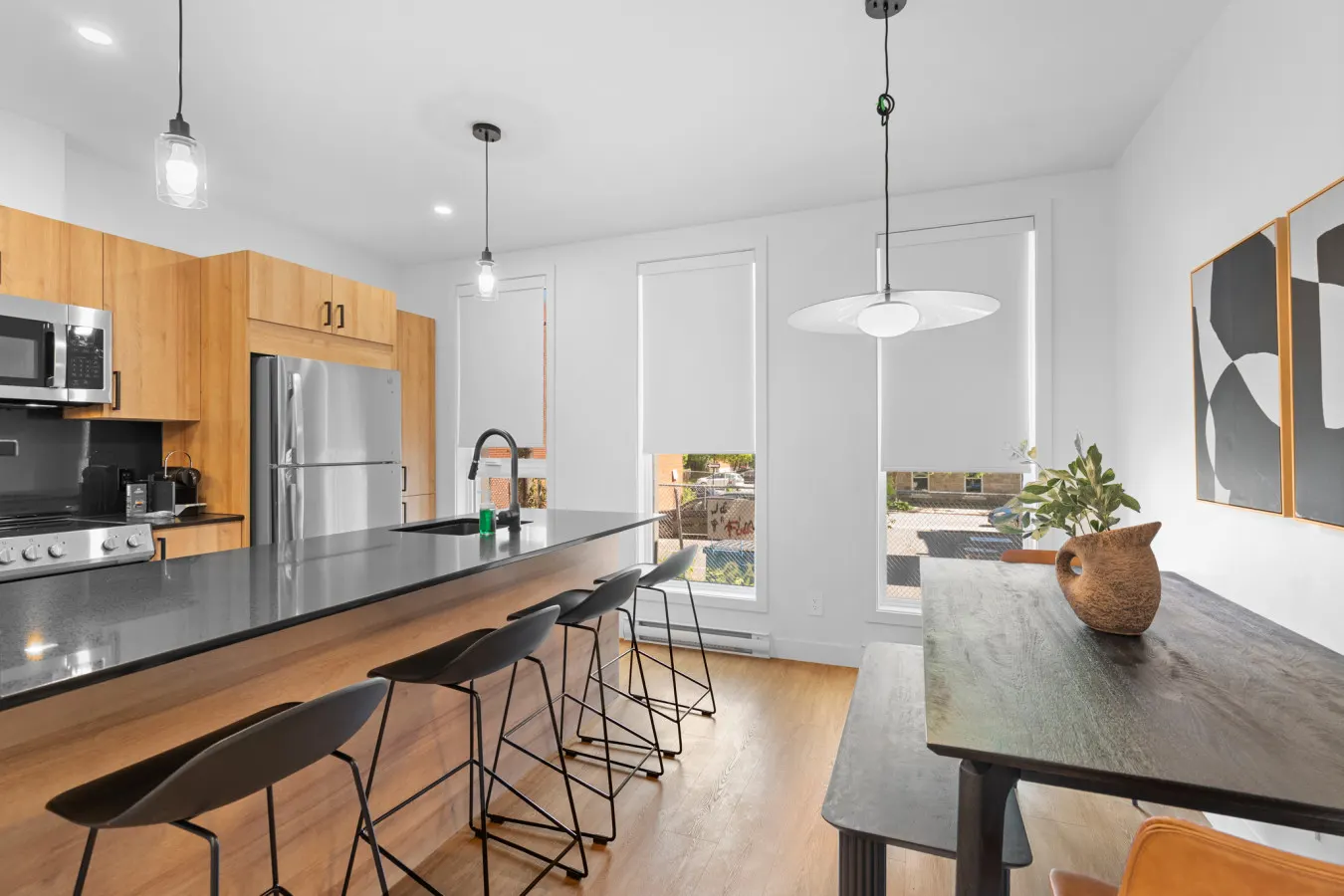 Plateau - Grand New 2bdr in Habitat Plateau by Denstays - Unit 102 9