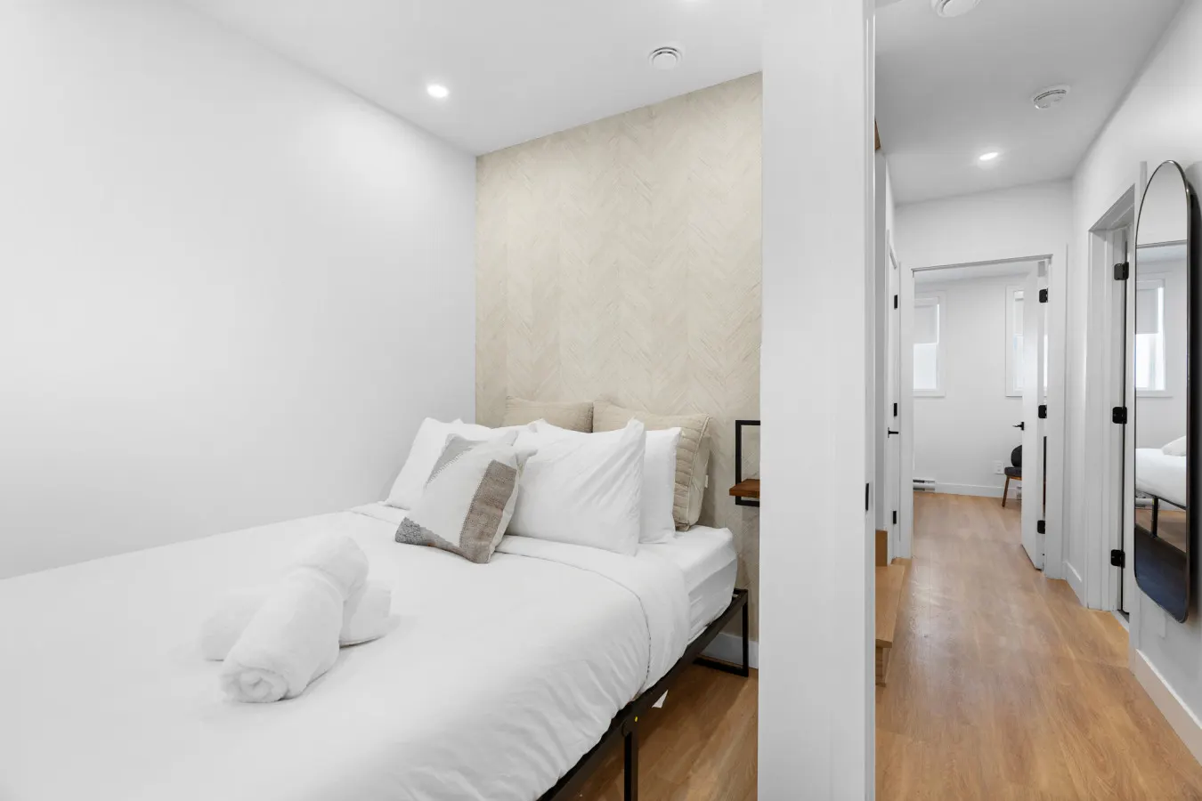 Plateau - Grand New 2bdr in Habitat Plateau by Denstays - Unit 102 13