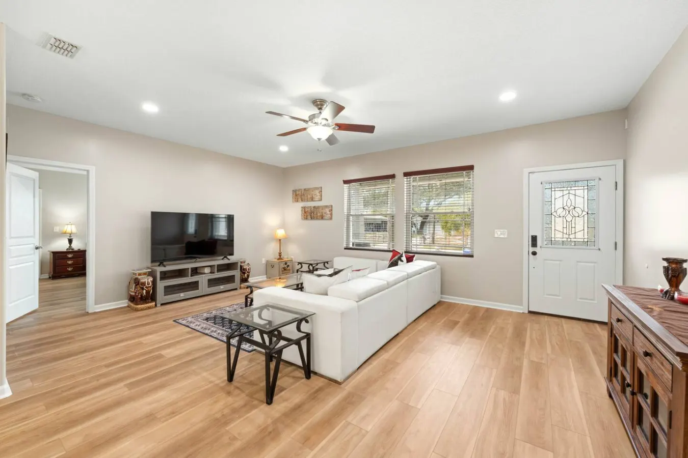 Spacious 3BR@Central Beach Boat Parking