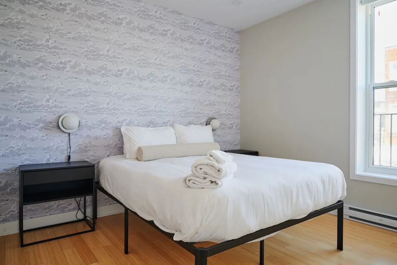 Little Italy - Trendy Little Italy 3 Bedroom Condo 7