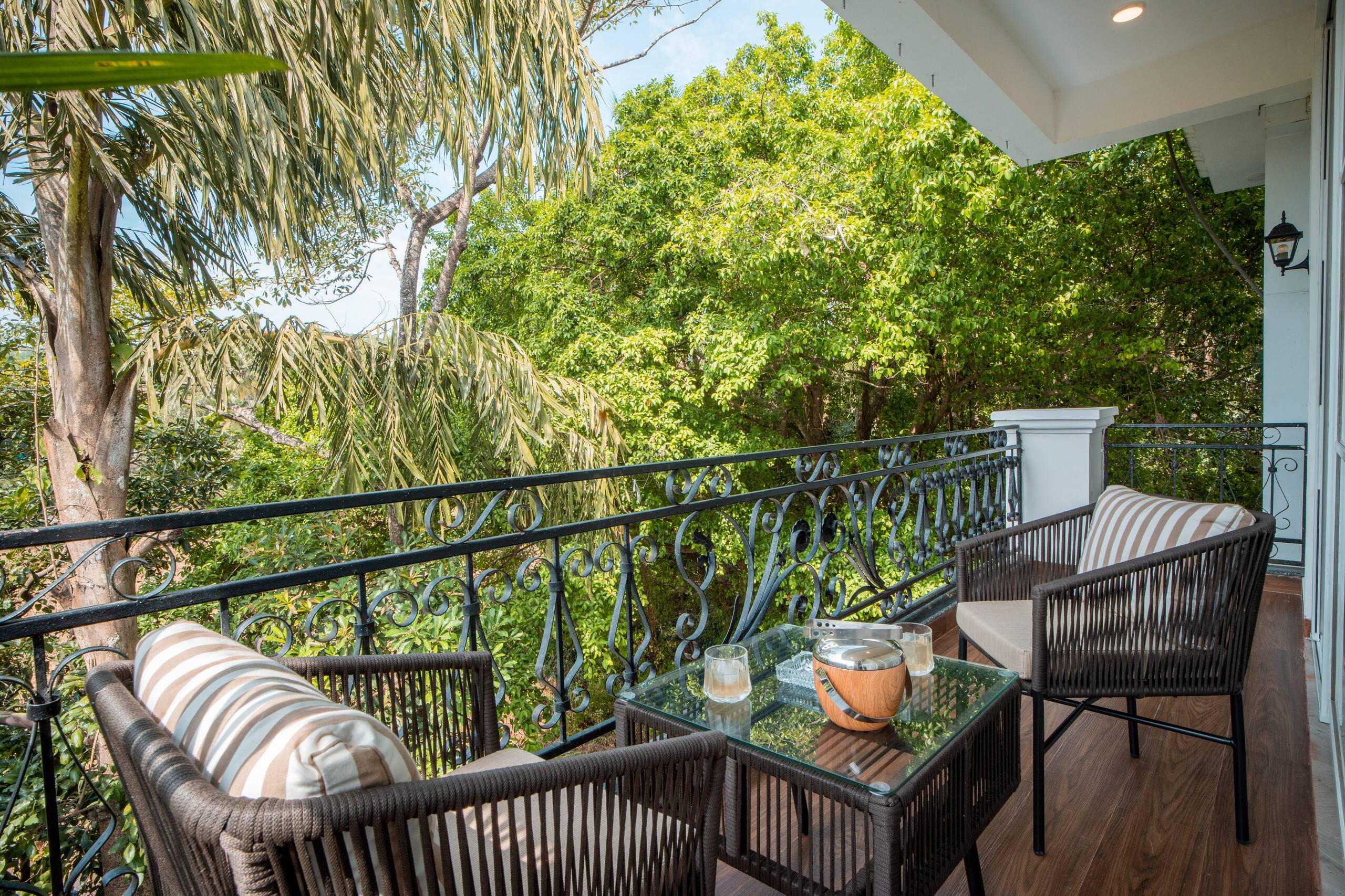 Celebrity Luxe 4 BHK Villa W/ Pvt Pool 5