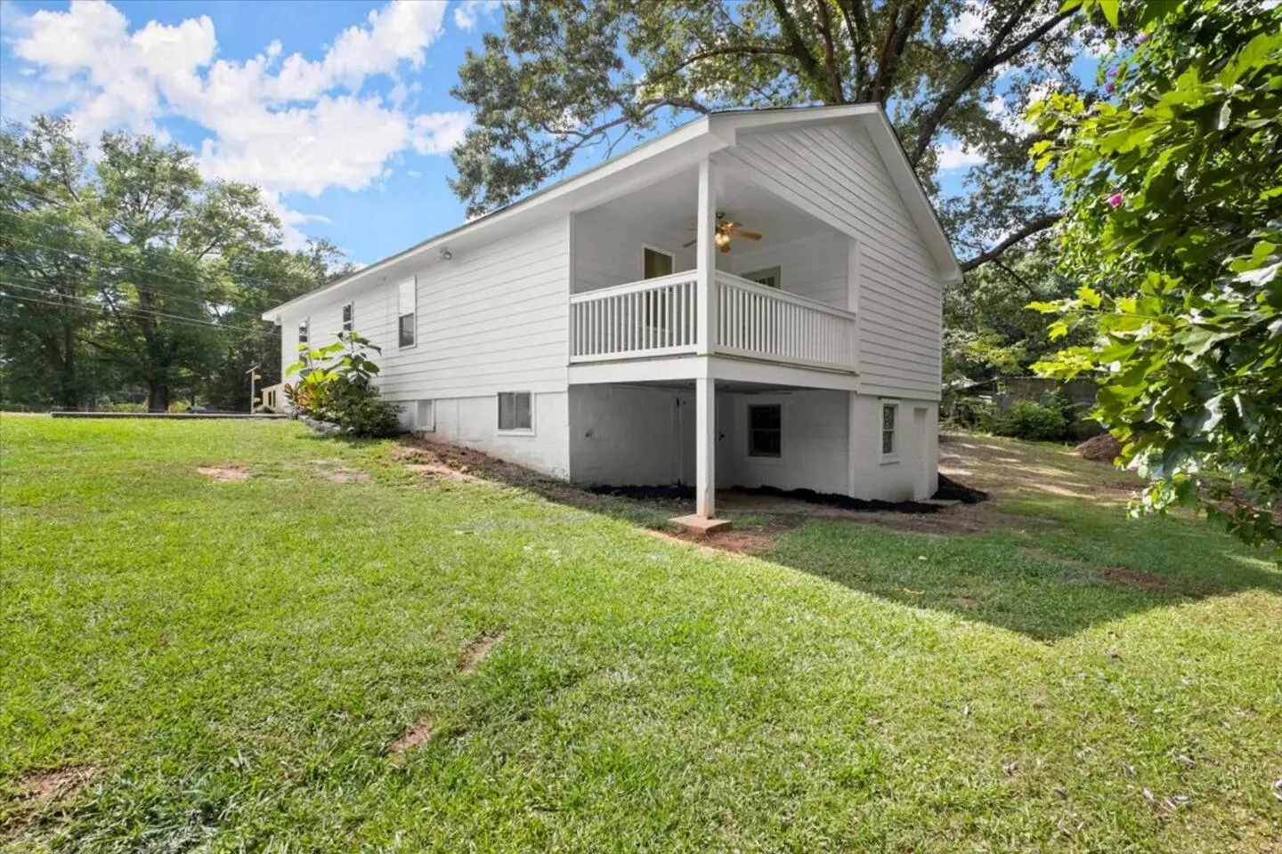 Kennesaw 3BR Near Parks + Acworth Beach 13