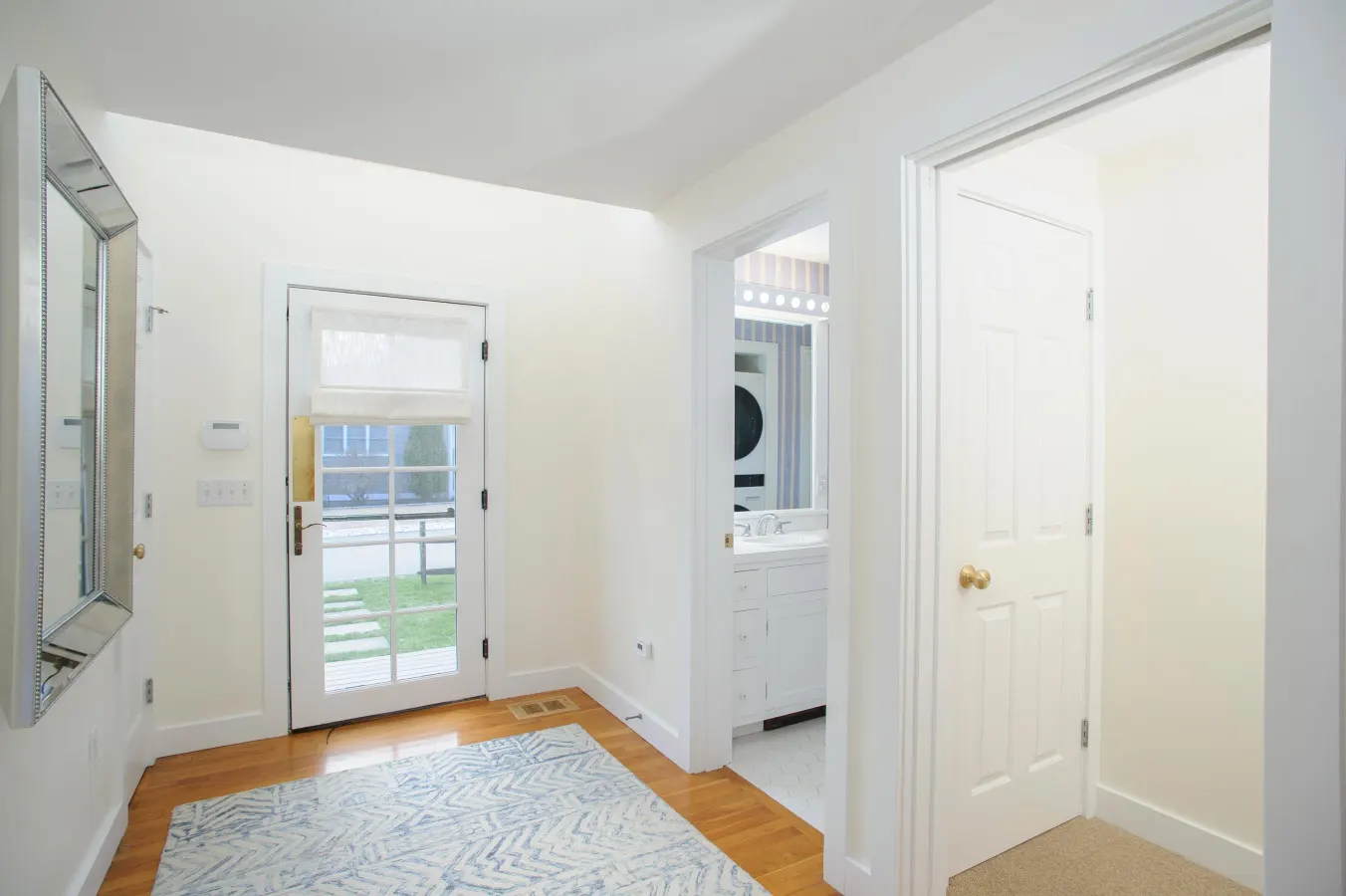 Cottage Bliss, Walkable to Beach & Town 13