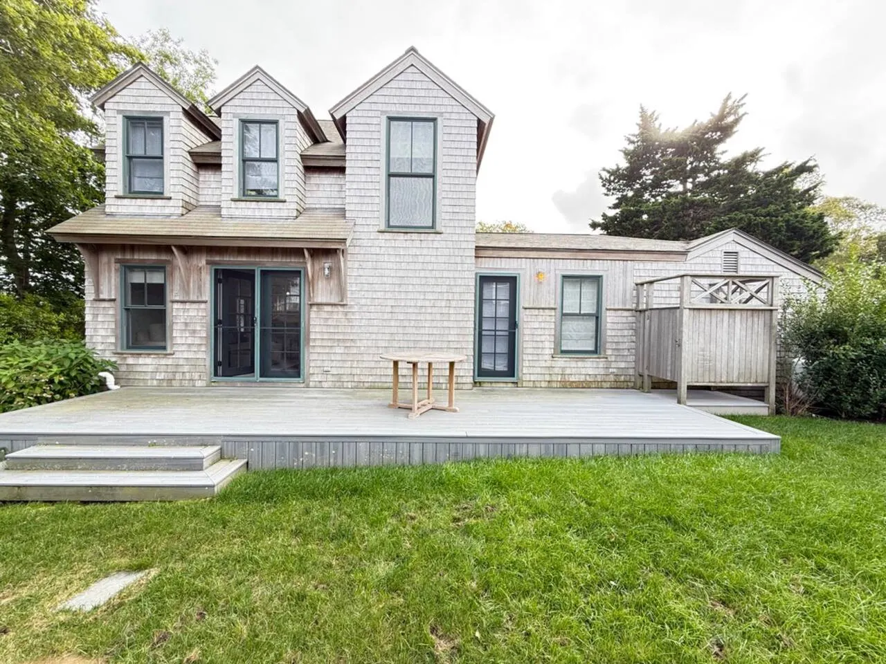 Cottage Bliss, Walkable to Beach & Town 7