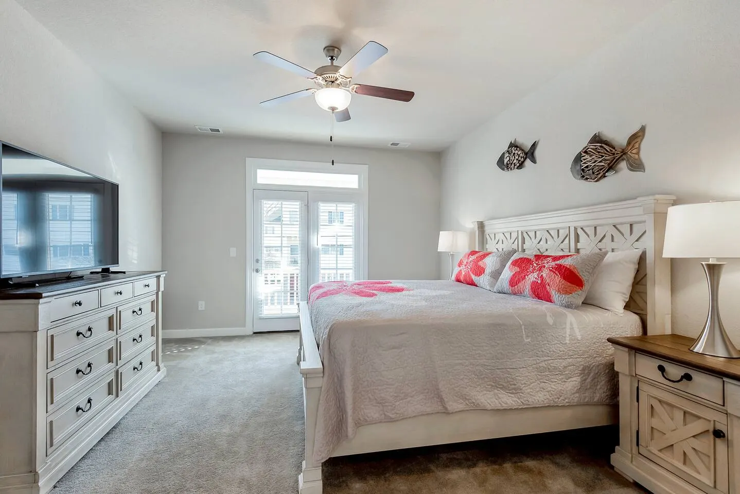 ViBe District 4BR Walk to Beach + Sleeps 8 15