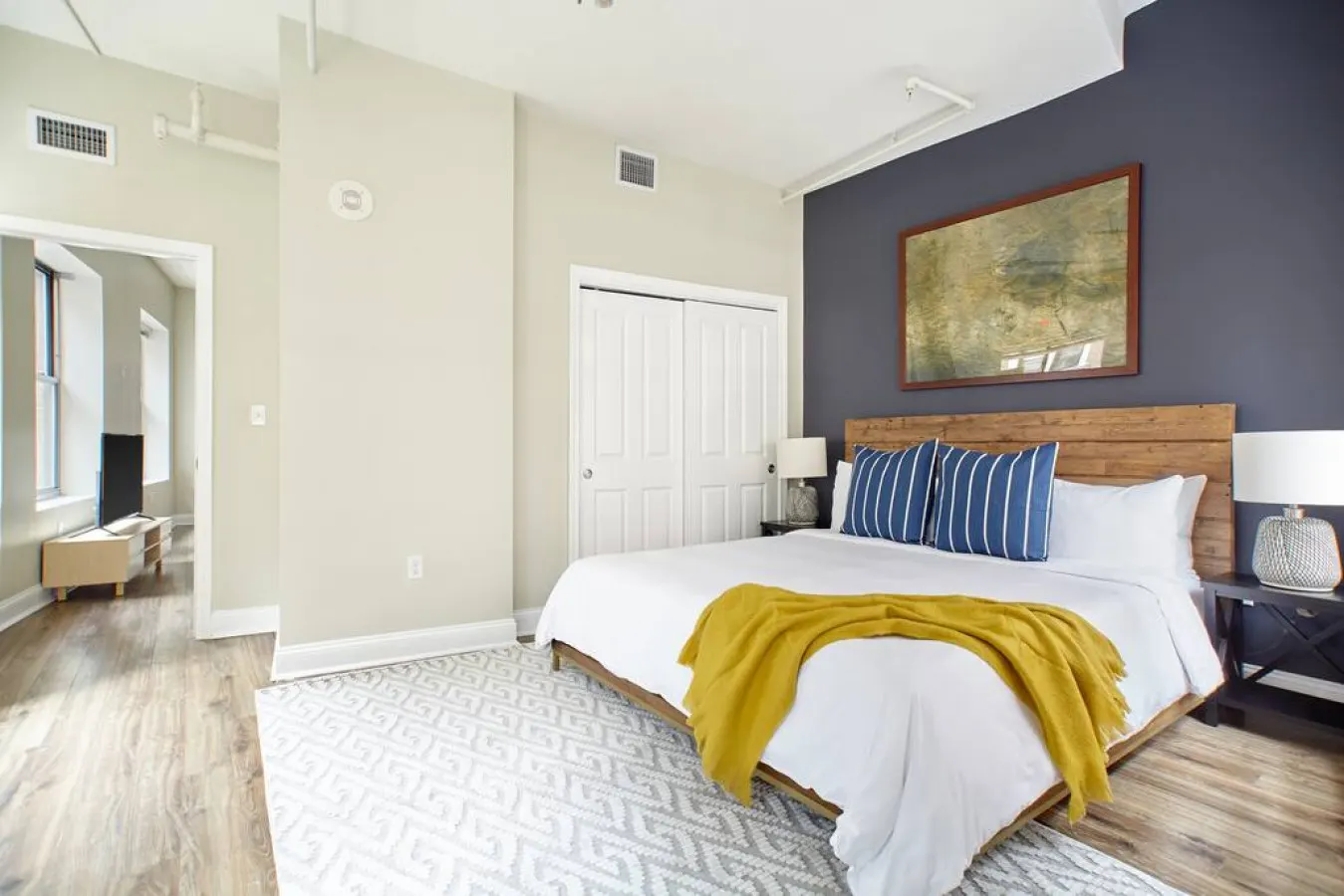 FIDI 2br Keyless Entry Fully Furnished 3