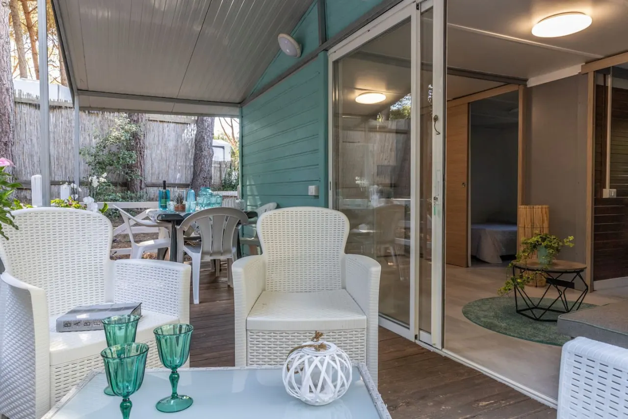 Glamping immerso nel verde - Glicine e Roses