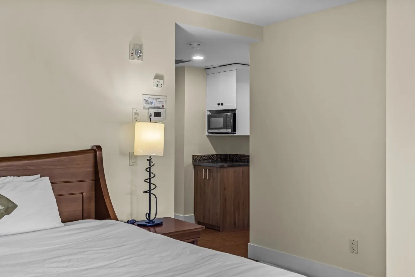 Cozy 2BR Mountain Retreat 2 Kings + Sofa 17