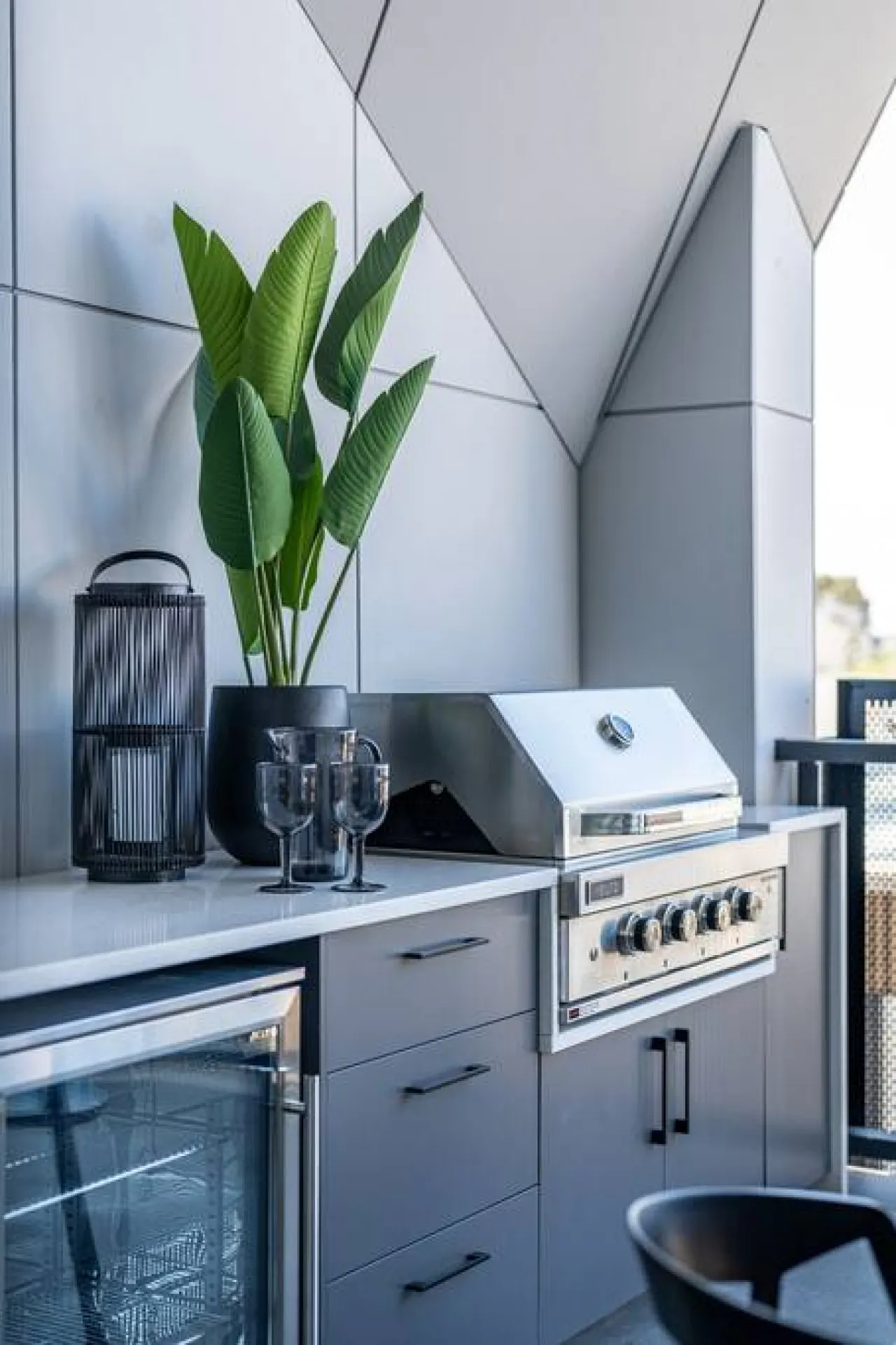 SYLO Luxury Apartments—Penthouse with City Views 19