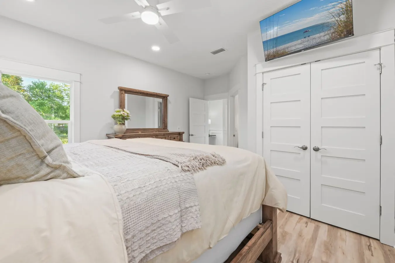 Towne Treasures A ~ Brand-New Luxe Coastal Retreat with Private Cocktail Pool 12