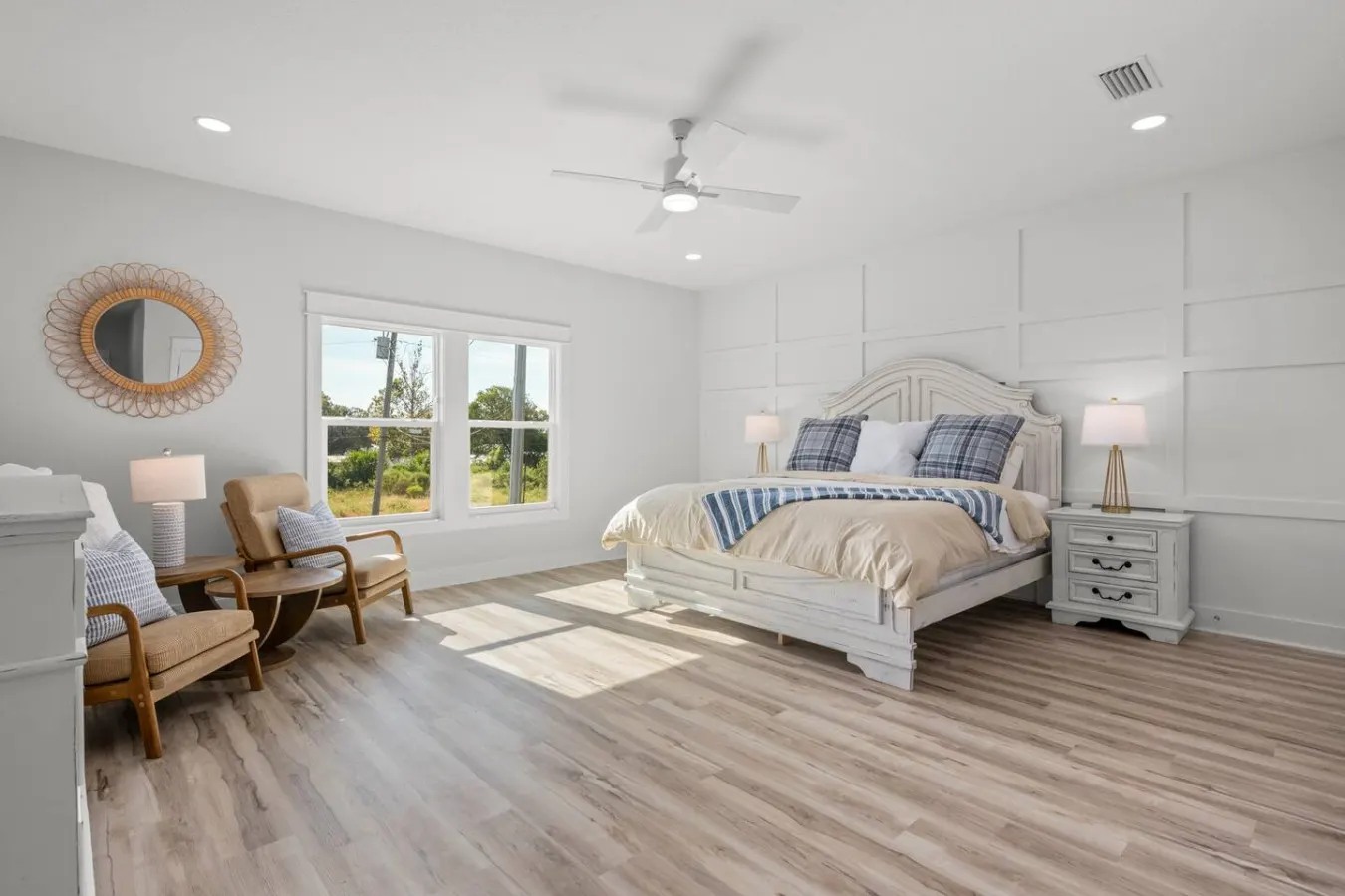 Towne Treasures A ~ Brand-New Luxe Coastal Retreat with Private Cocktail Pool 6