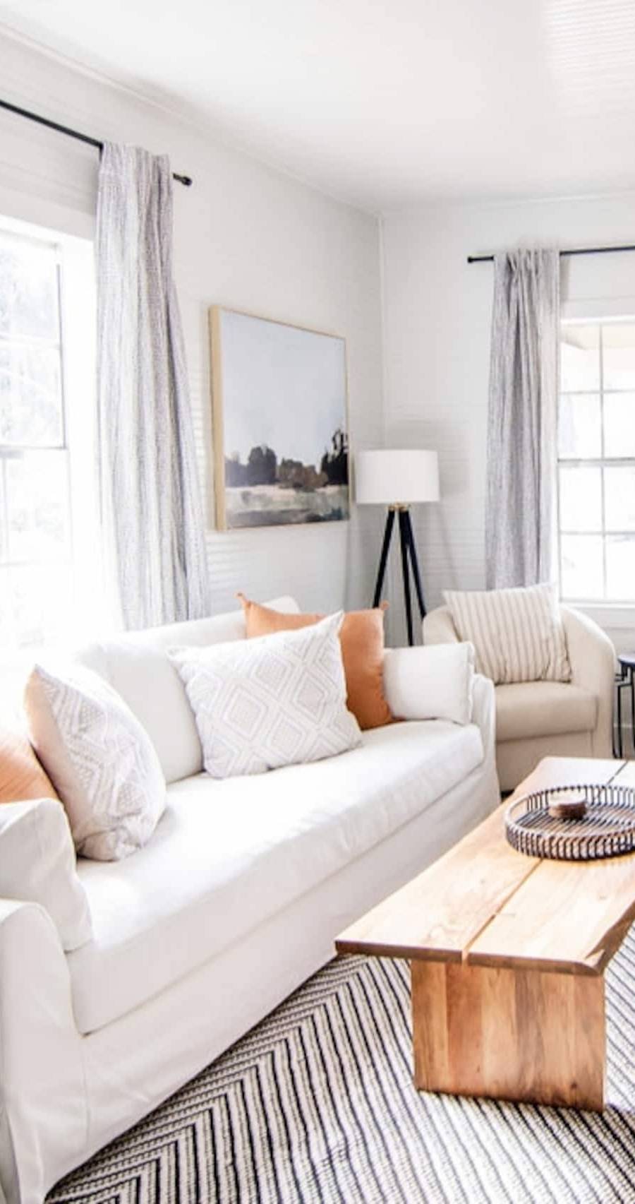 Luxurious Farmhouse — 2 Blocks to Main — photo 2