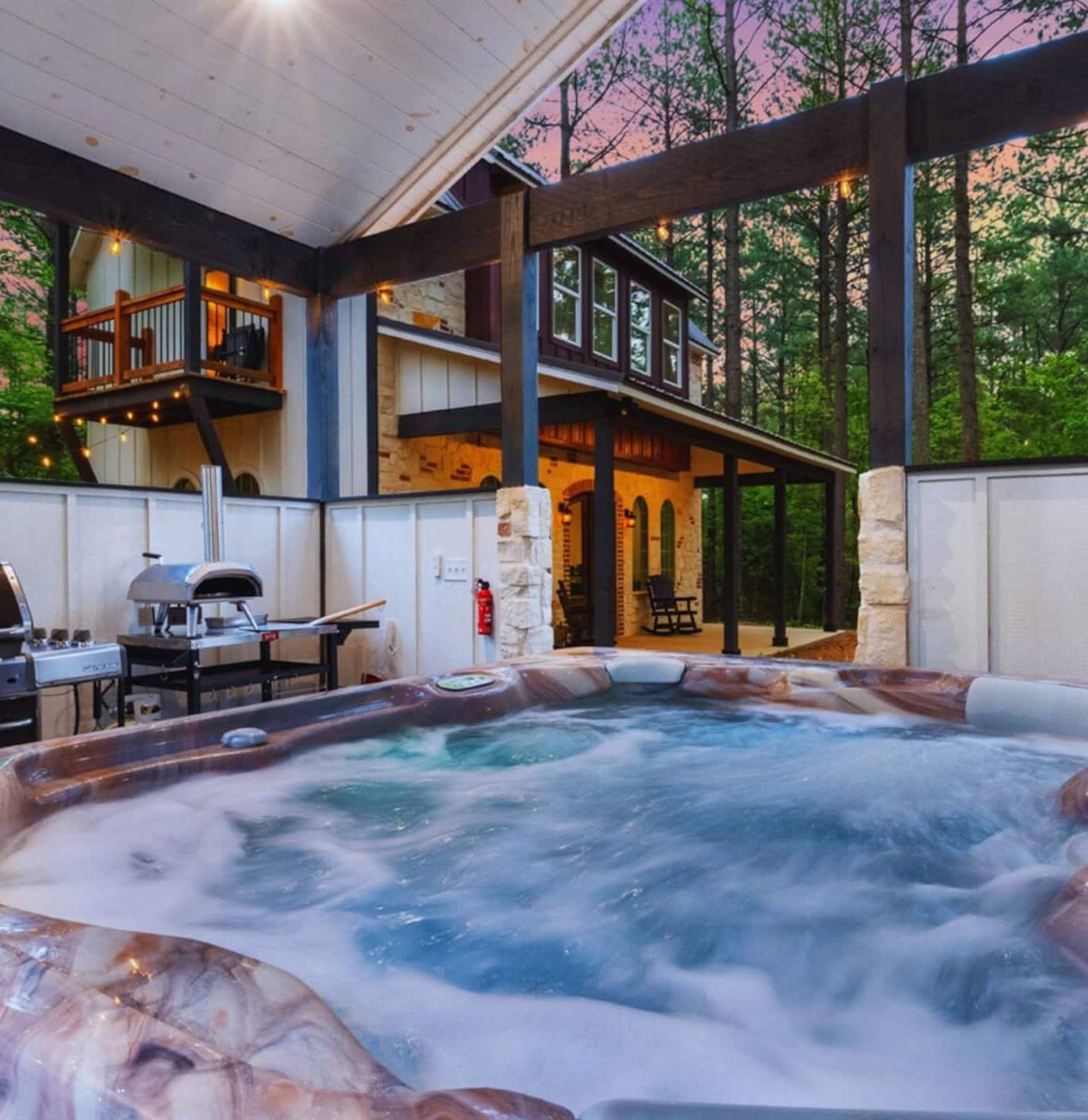 Romantic Retreat Cabin — photo 1