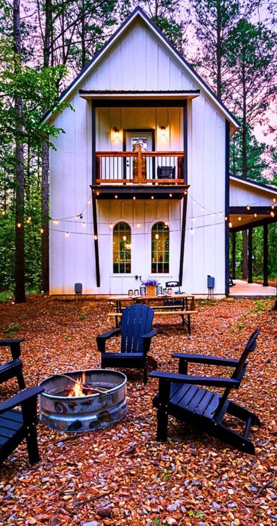 Romantic Retreat Cabin — photo 2