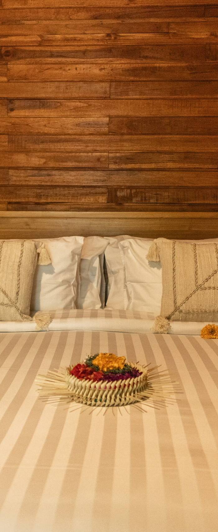 King Bungalow 1  - In House Retreat at Lumeria — photo 2