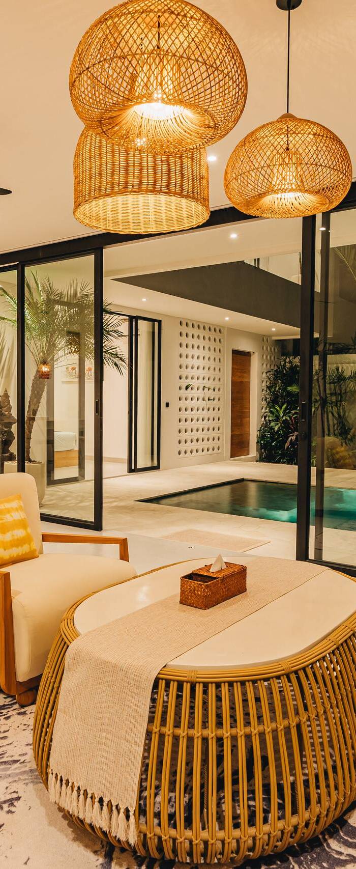 Stunning 3BR Property, Rooftop, Bathtub, 12m Pool — photo 4