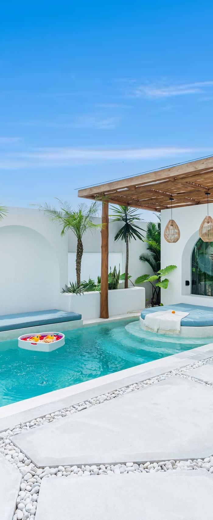 Seseh Beach 2BR Villa • Rooftop • Peaceful Stay — photo 4